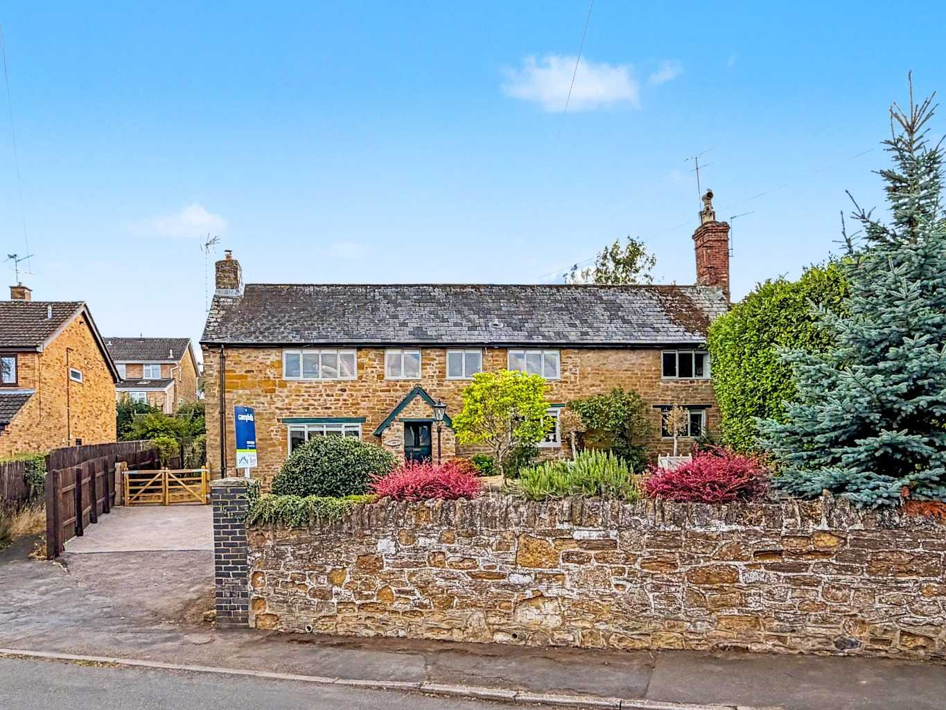 Manor Farm House, 61 Orchard Street, Drayton, Daventry, NN11 9EU, photo 80