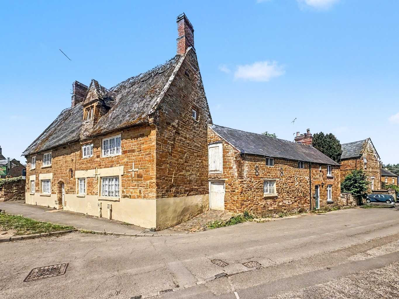 Homestead, 2 Mill Road, Kislingbury, NN7 4BB, photo 5