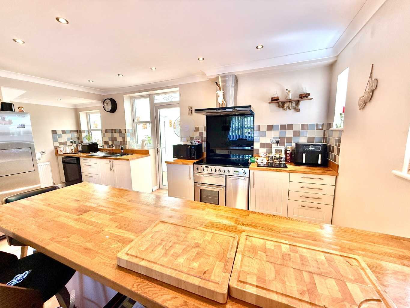 19 Spinney Hill, Braunston, NN11 7JF, photo 4