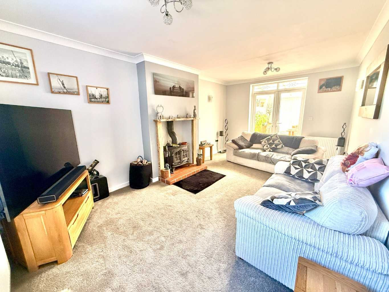 19 Spinney Hill, Braunston, NN11 7JF, photo 5