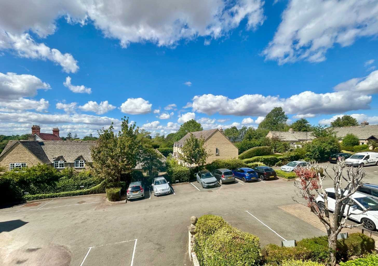Flat 2, Bredon Court, Station Road, Broadway, WR12 7DL, photo 16
