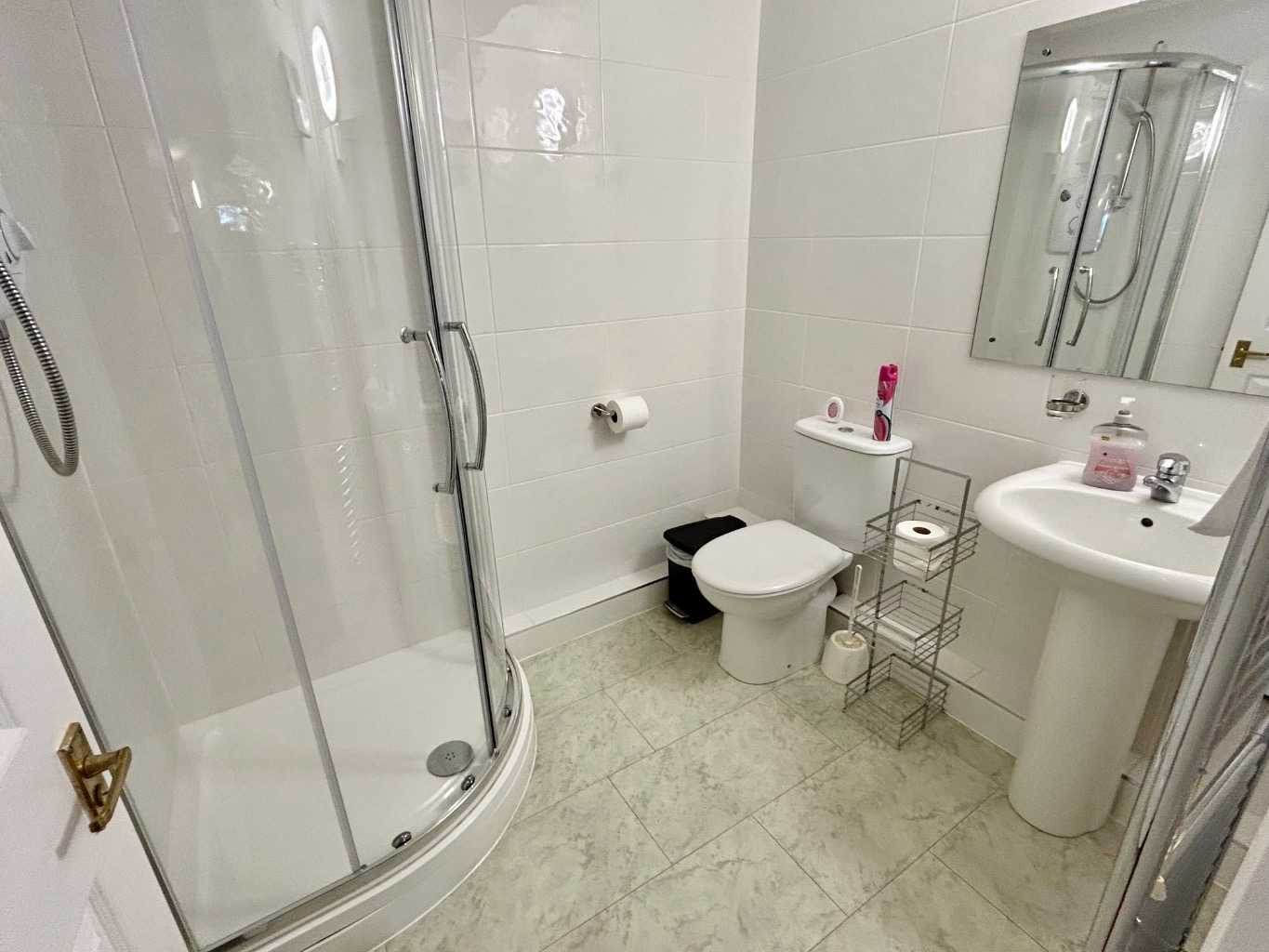 Flat 2, Bredon Court, Station Road, Broadway, WR12 7DL, photo 33