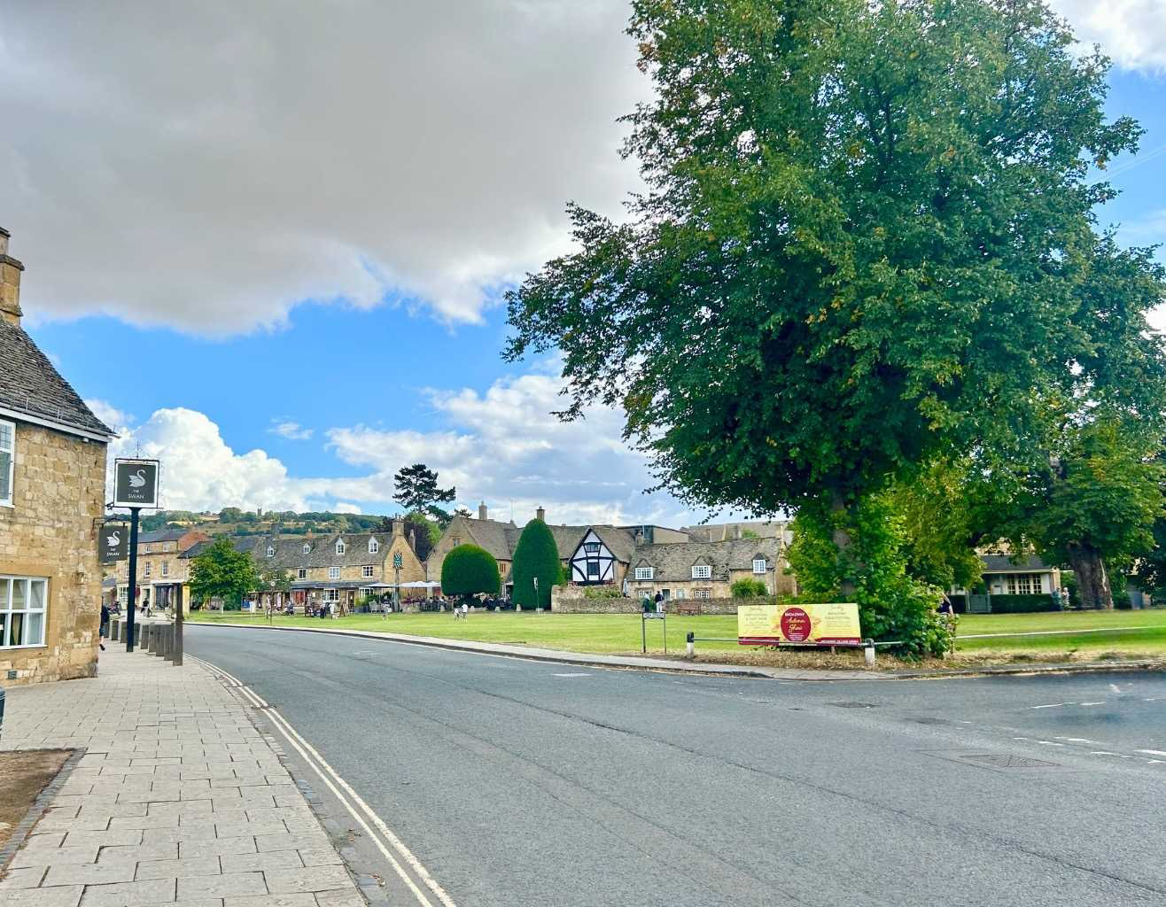 Flat 2, Bredon Court, Station Road, Broadway, WR12 7DL, photo 42