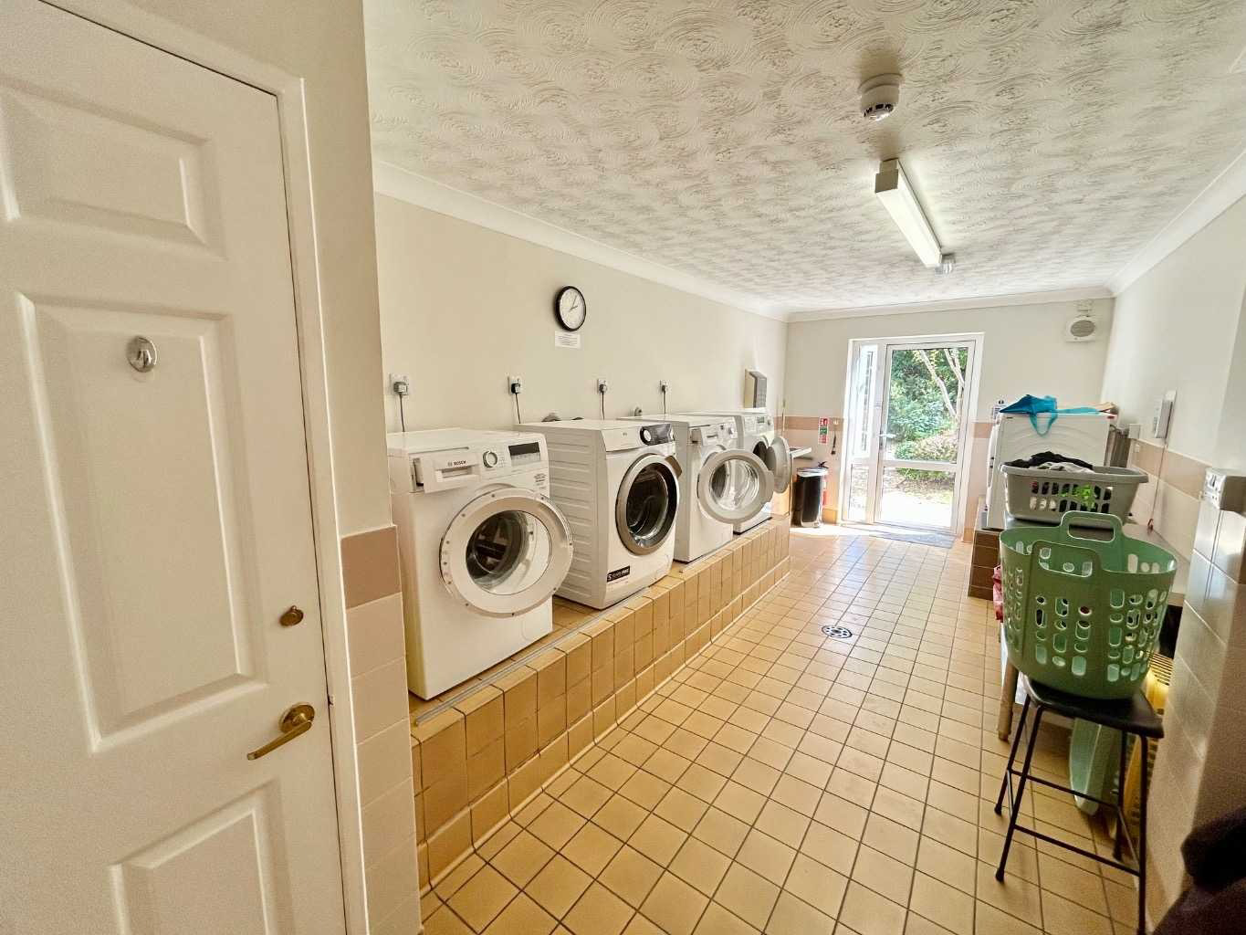 Flat 2, Bredon Court, Station Road, Broadway, WR12 7DL, photo 30