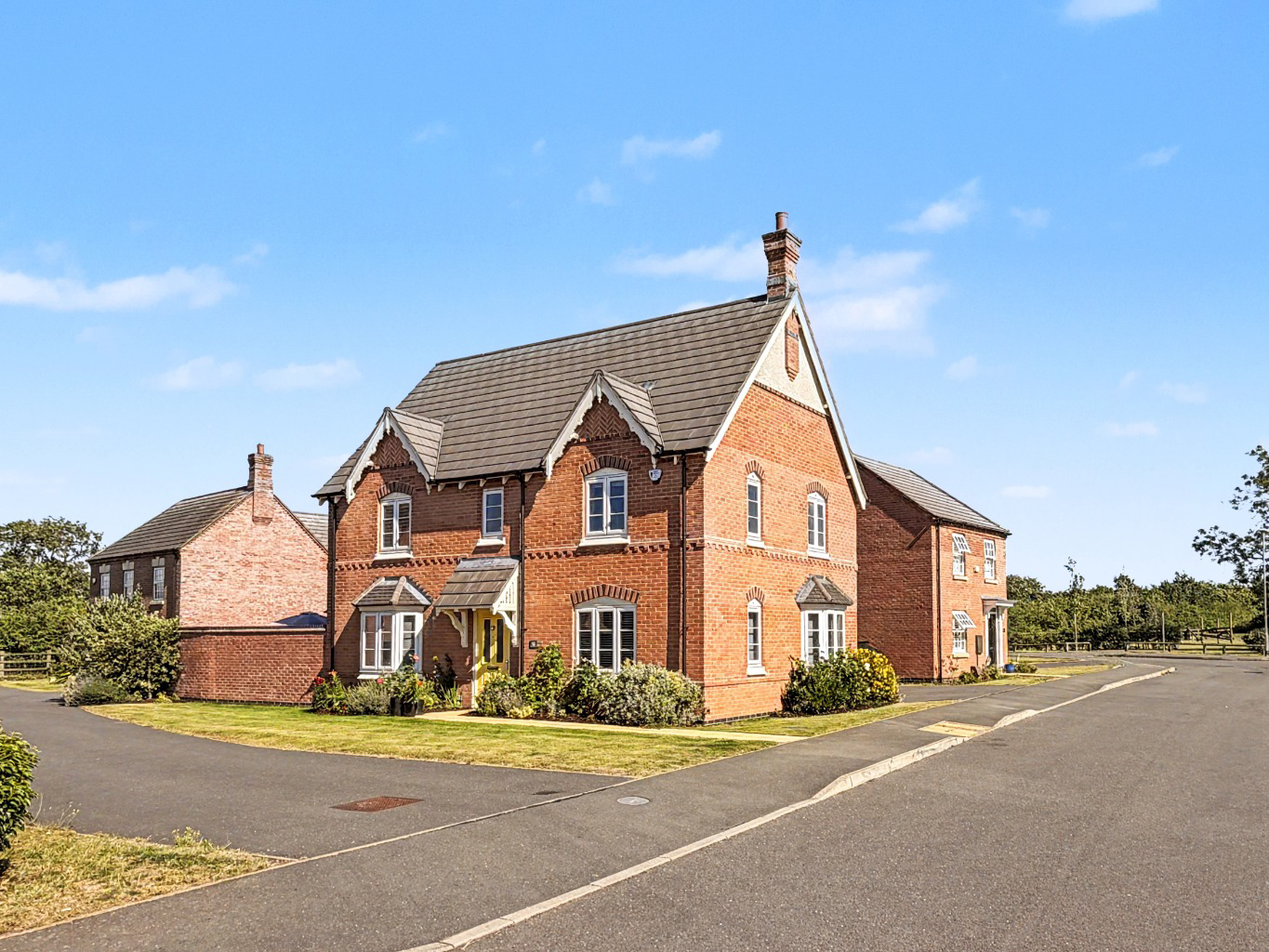 35 Eaglestone Drive, West Haddon NN6 7DA