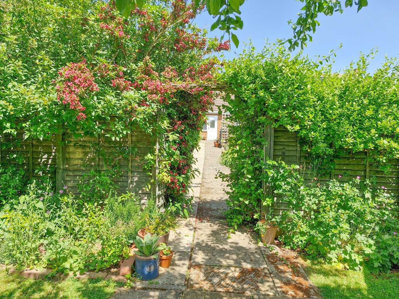 17 Hinton Road, Woodford Halse, NN11 3TR, photo 53