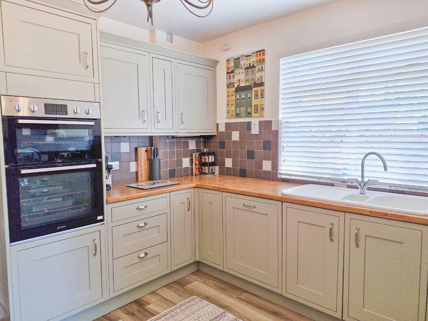 17 Hinton Road, Woodford Halse, NN11 3TR, photo 4