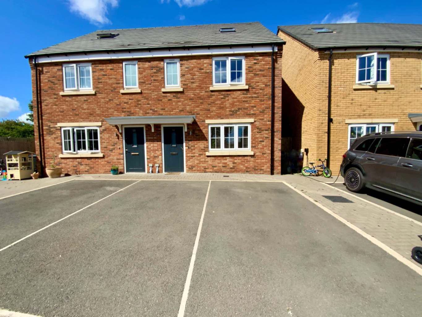 18 Willow Brook, Daventry,  NN11 4FU