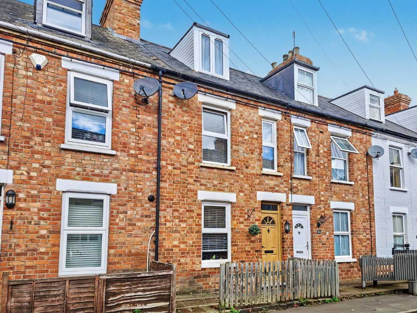 14 Sidney Road, Woodford Halse, NN11 3RR