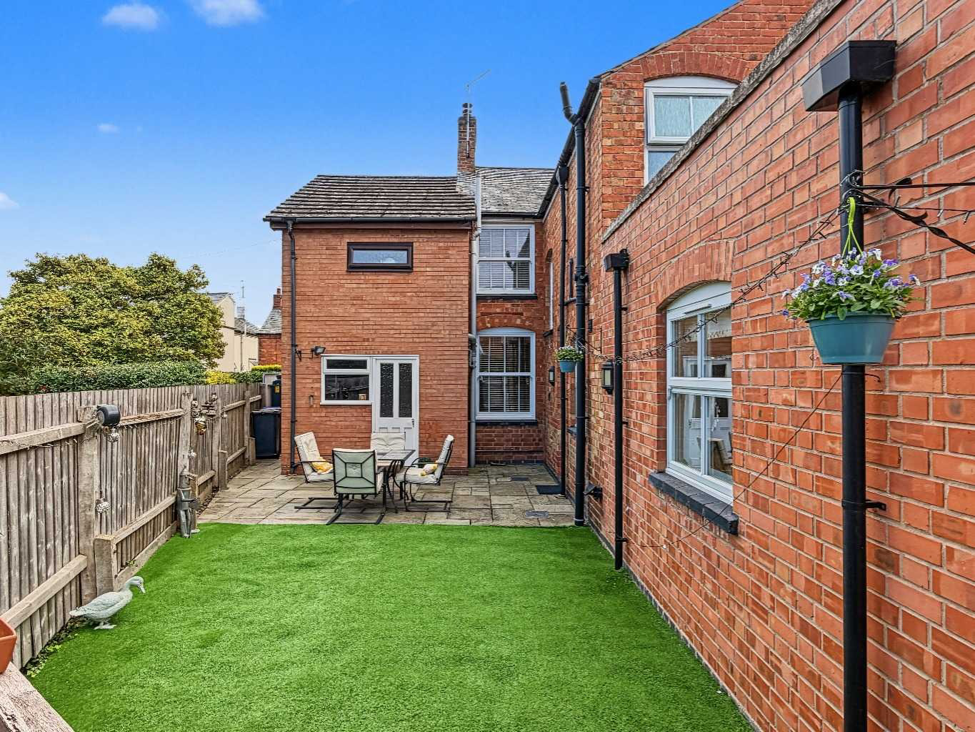 29 Main Road, Crick, NN6 7TU, photo 35