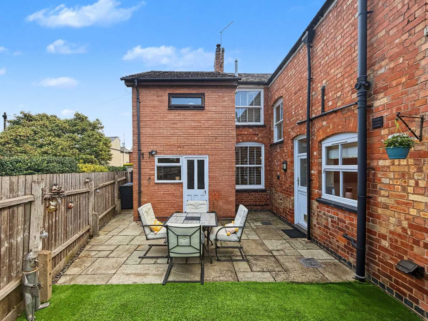 29 Main Road, Crick, NN6 7TU, photo 31