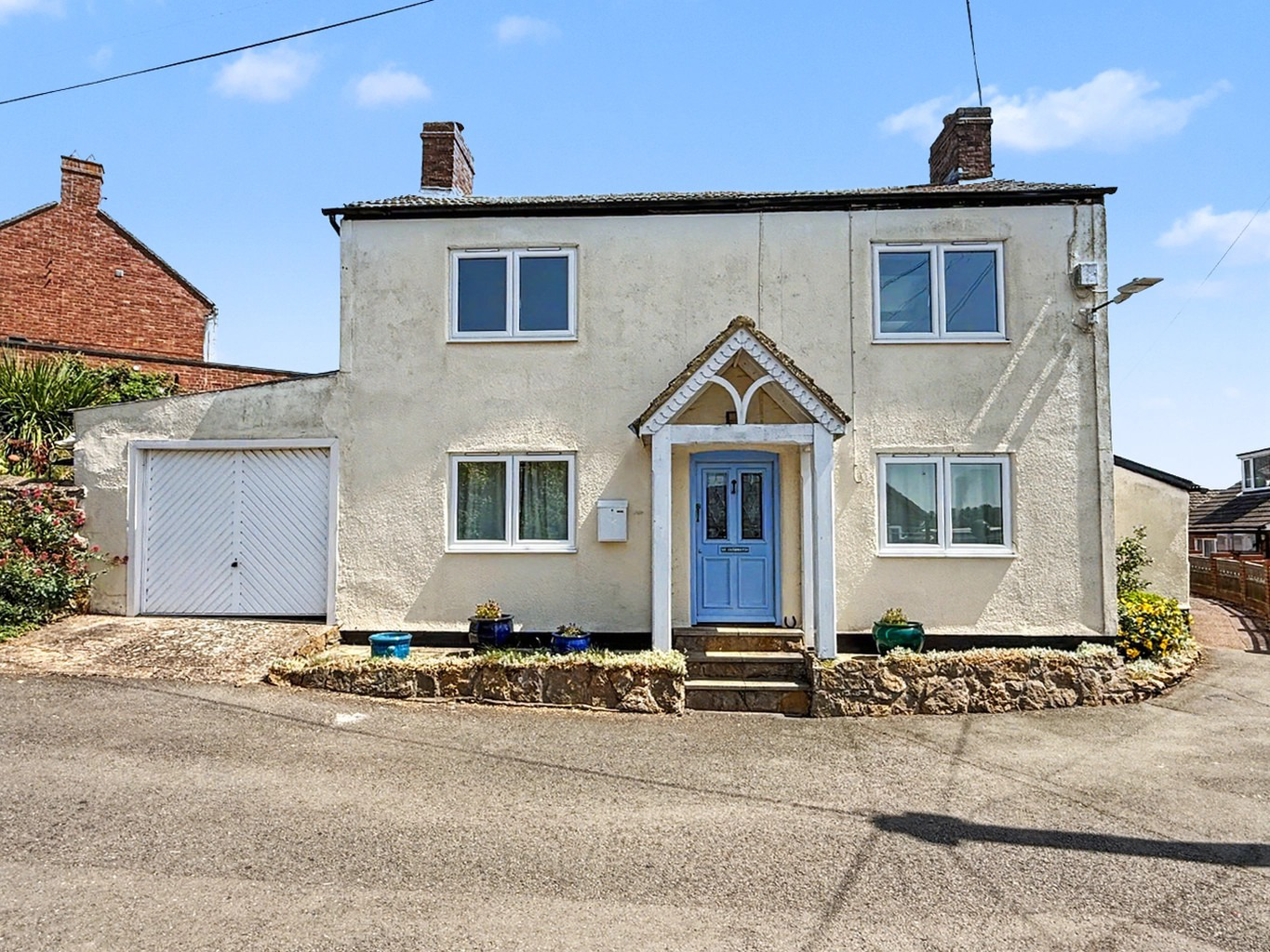 Pathways, 11 Cross Lane, Braunston, NN11 7HH