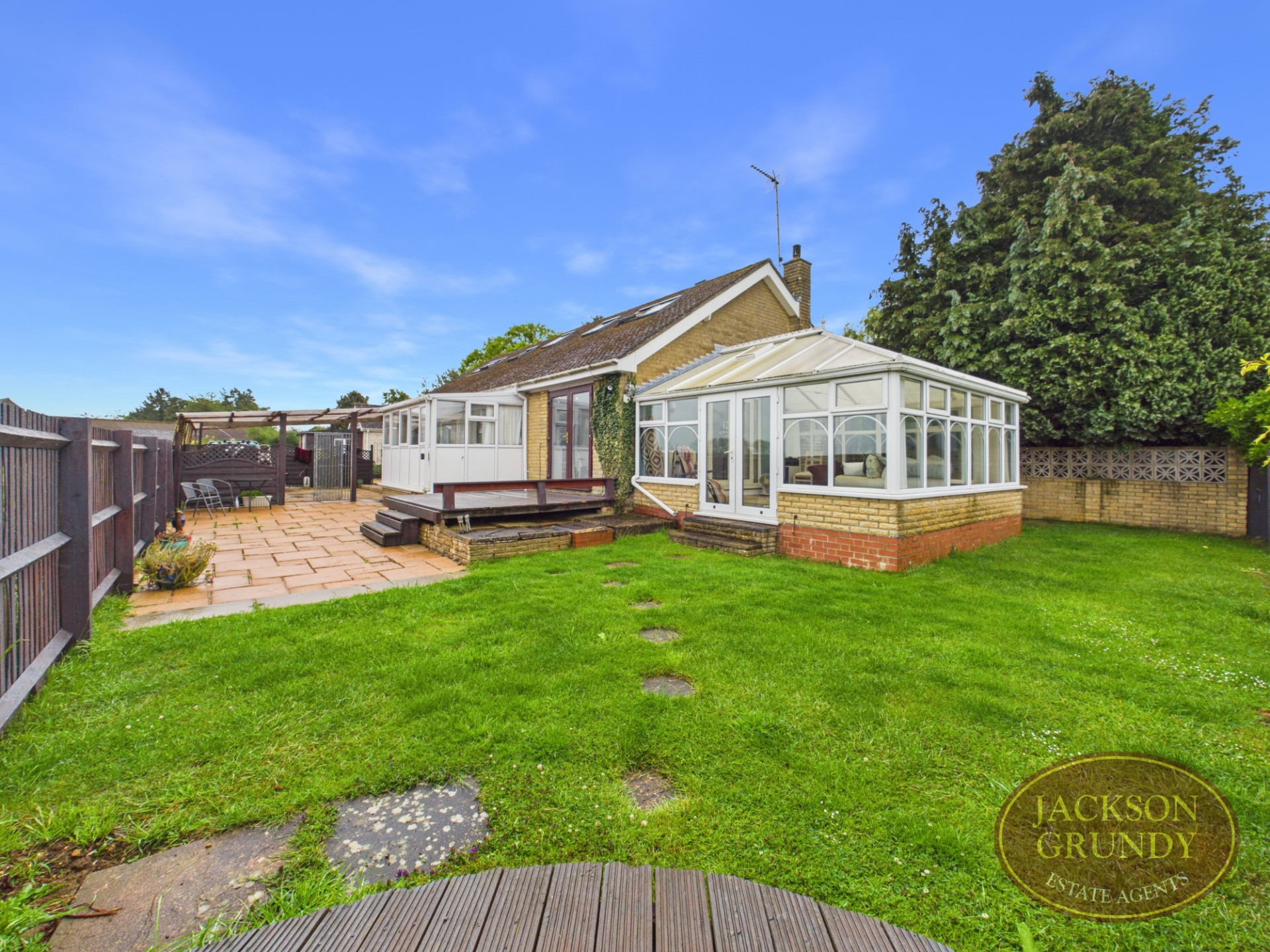 Long Buckby Road, Daventry, NN11 2LT, photo 19