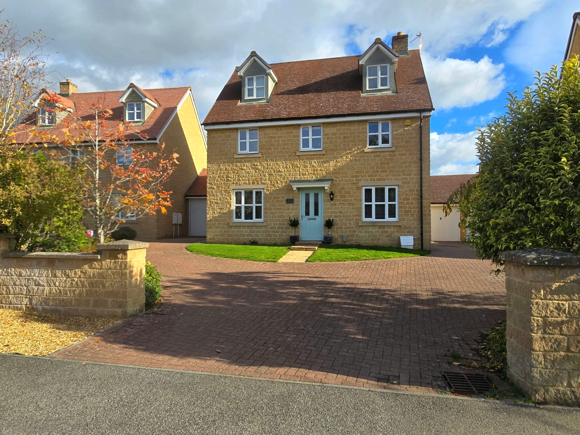 Park Road, Hartwell, NN7 2HP