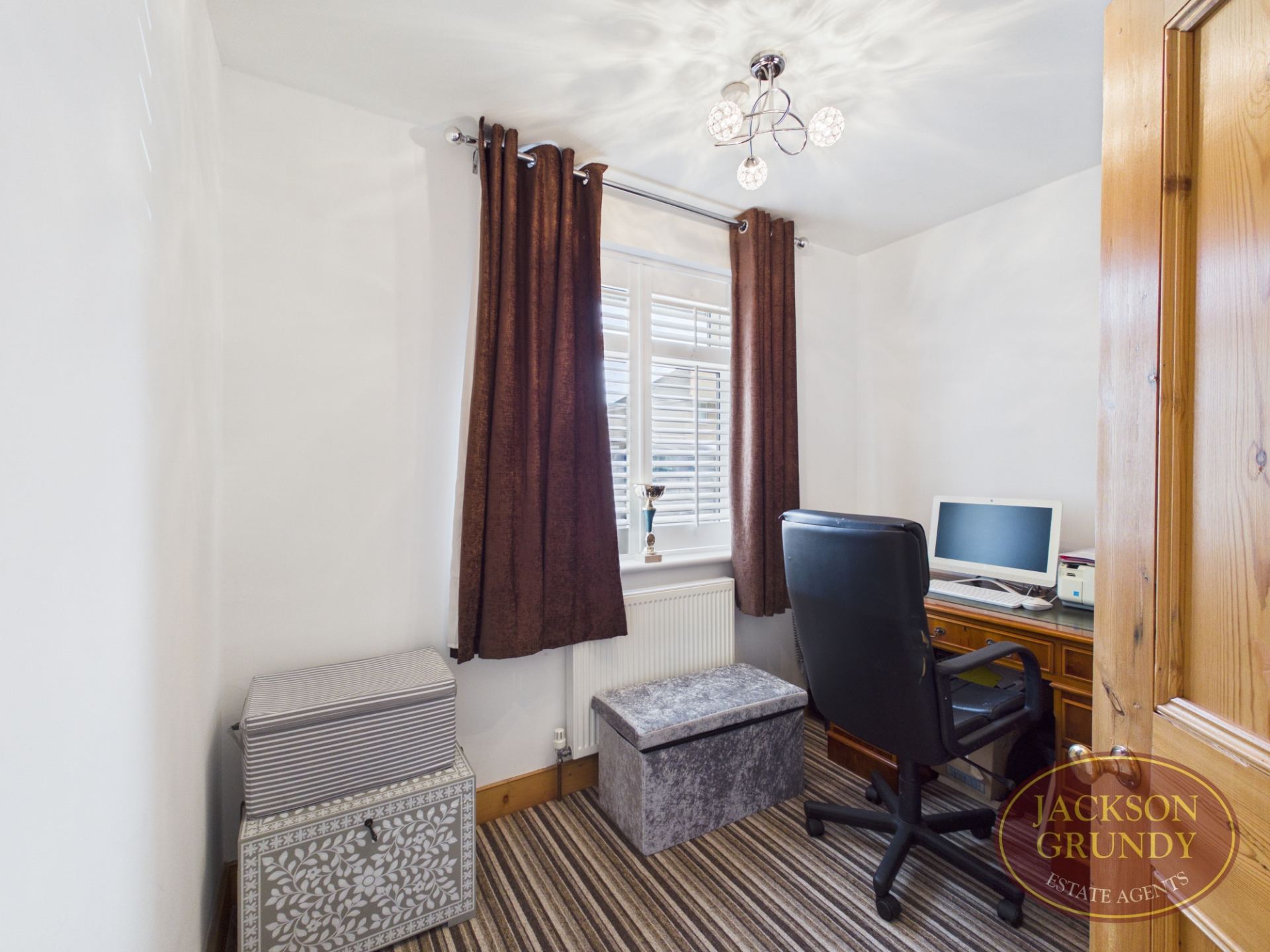Southfield Road, Duston, NN5 6HN, photo 11