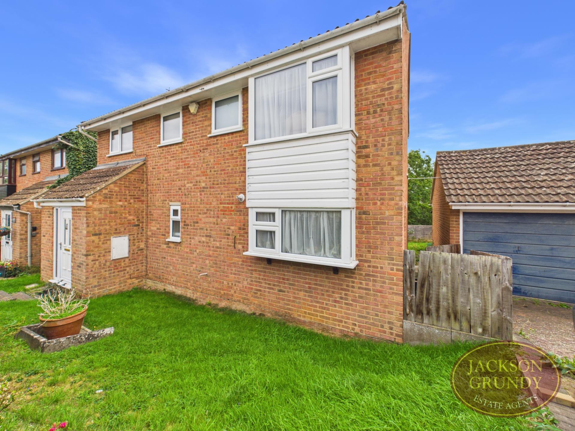 Lancers Way, Weedon, NN7 4PH