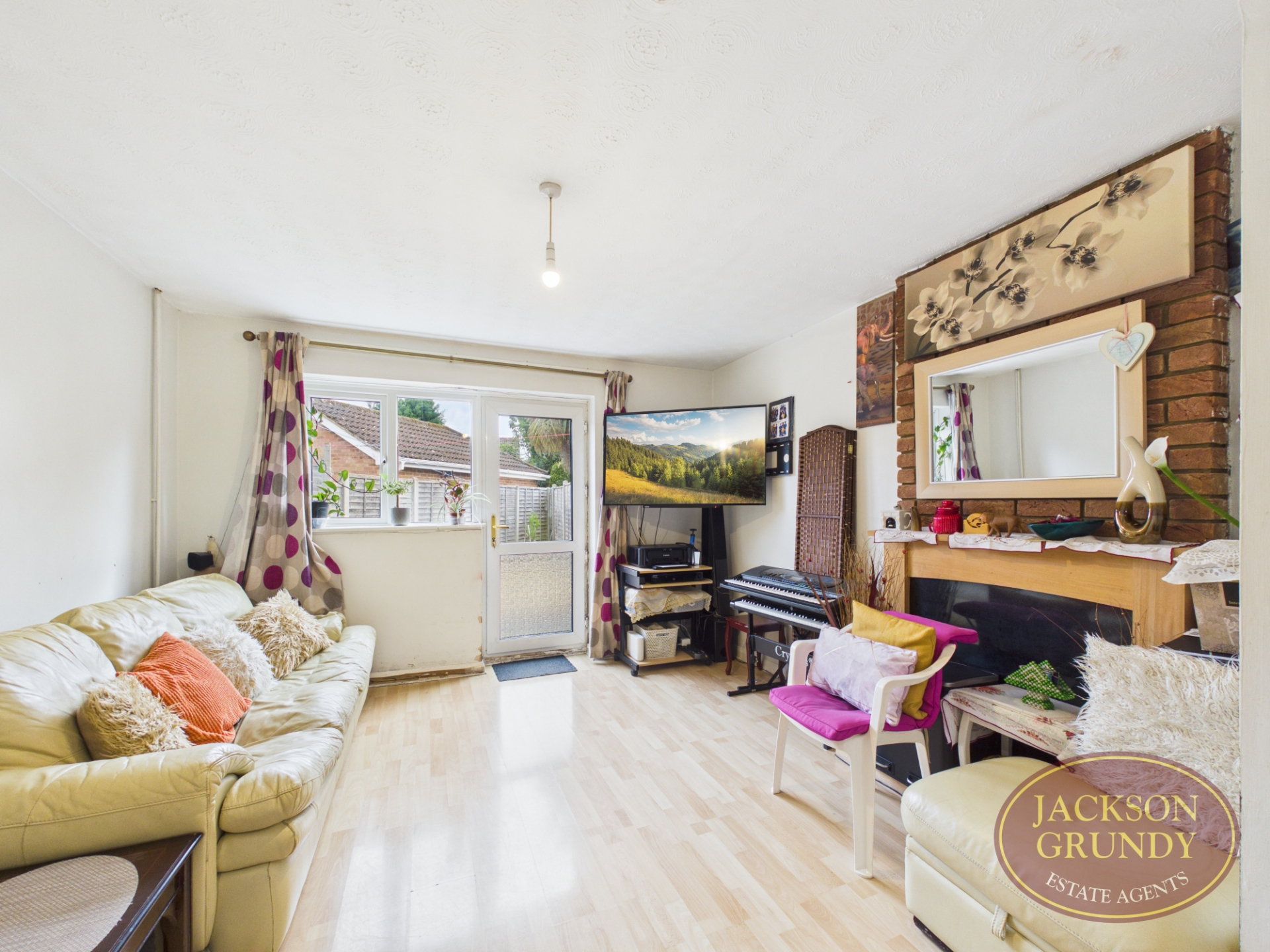 Keyham Court, The Glades, NN3 8TT, photo 2