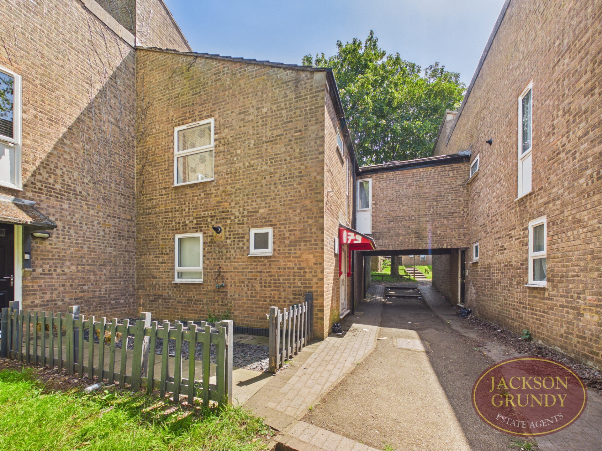Fulmar Lane, Wellingborough, NN8 4AZ
