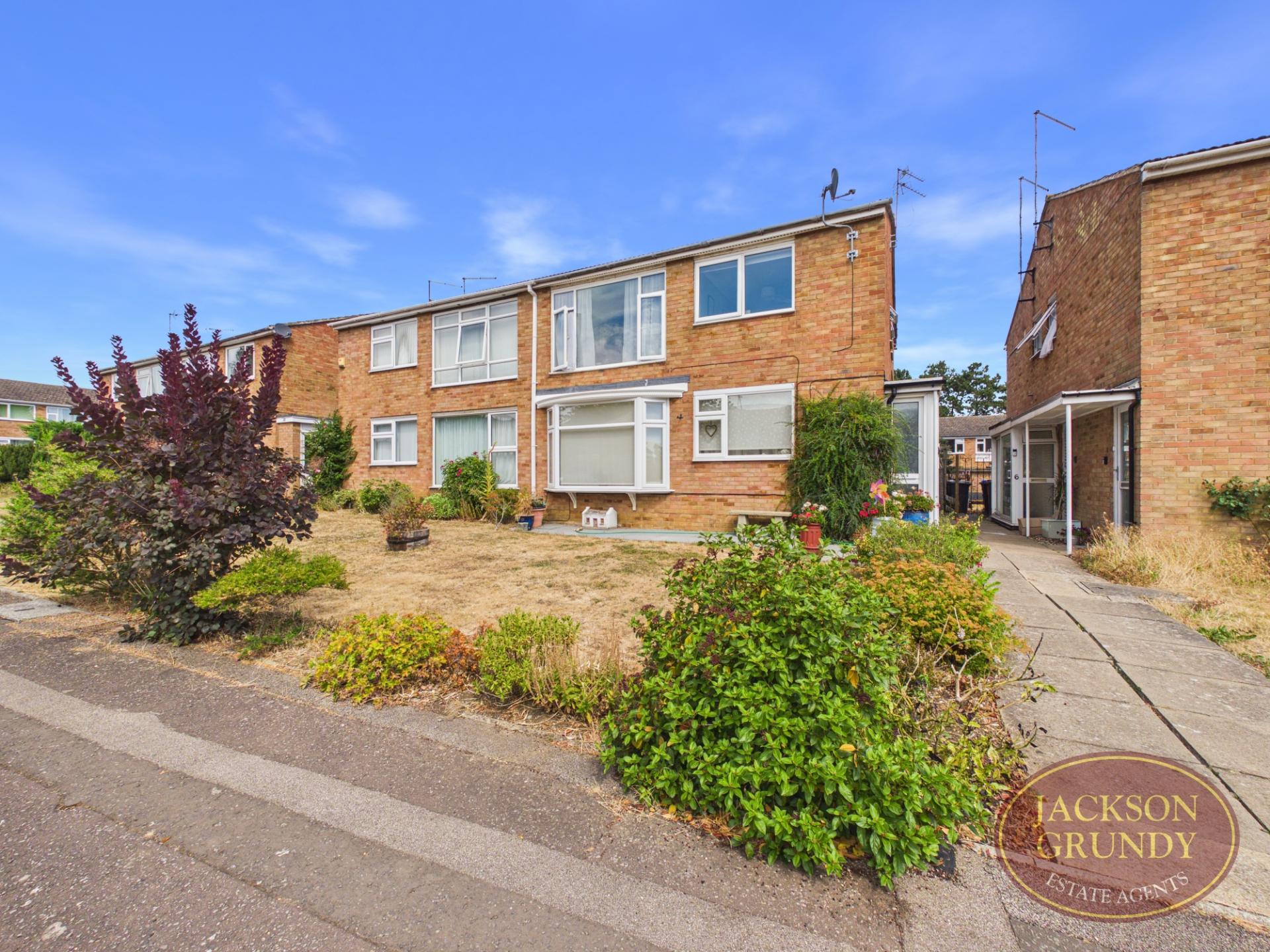 Conifer Rise, Westone, NN3 3JY
