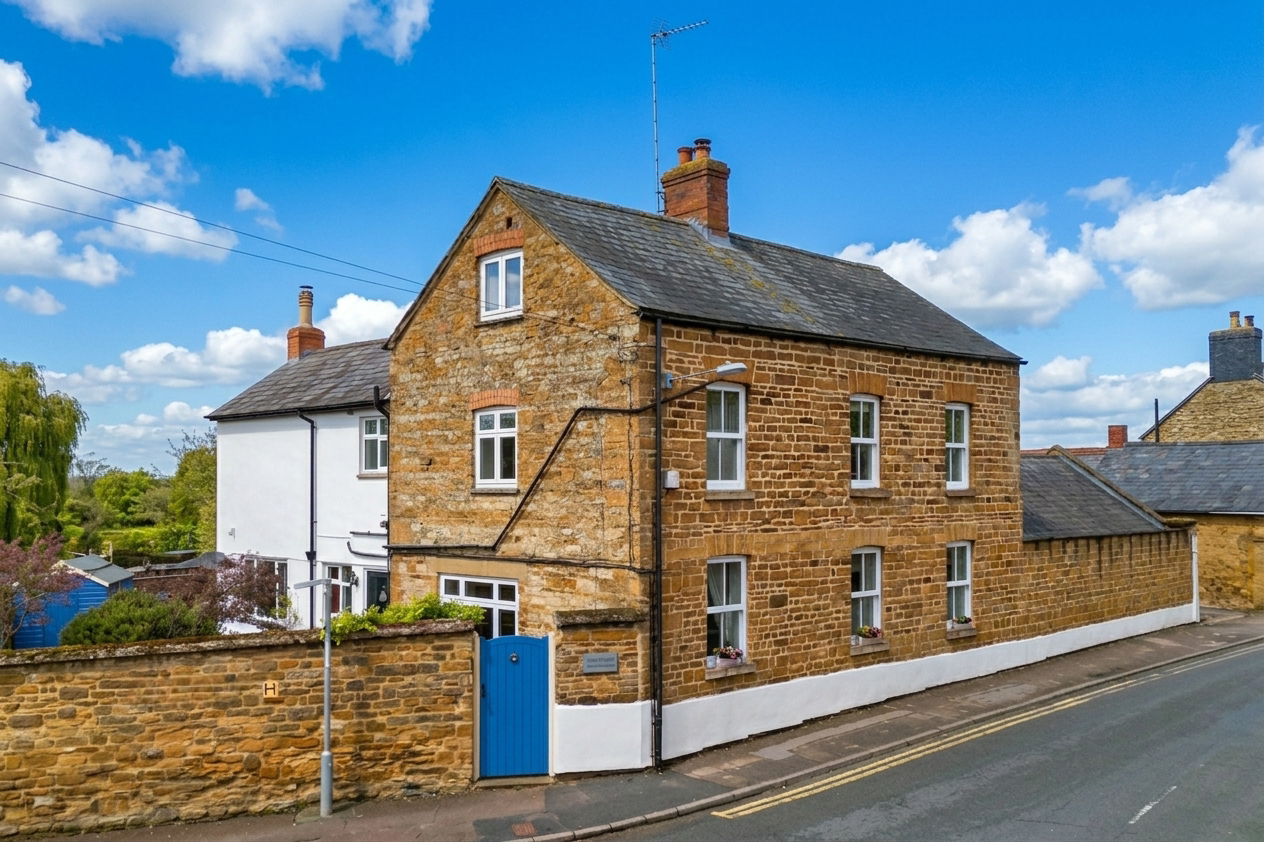 High Street, Bugbrooke, NN7 3PA