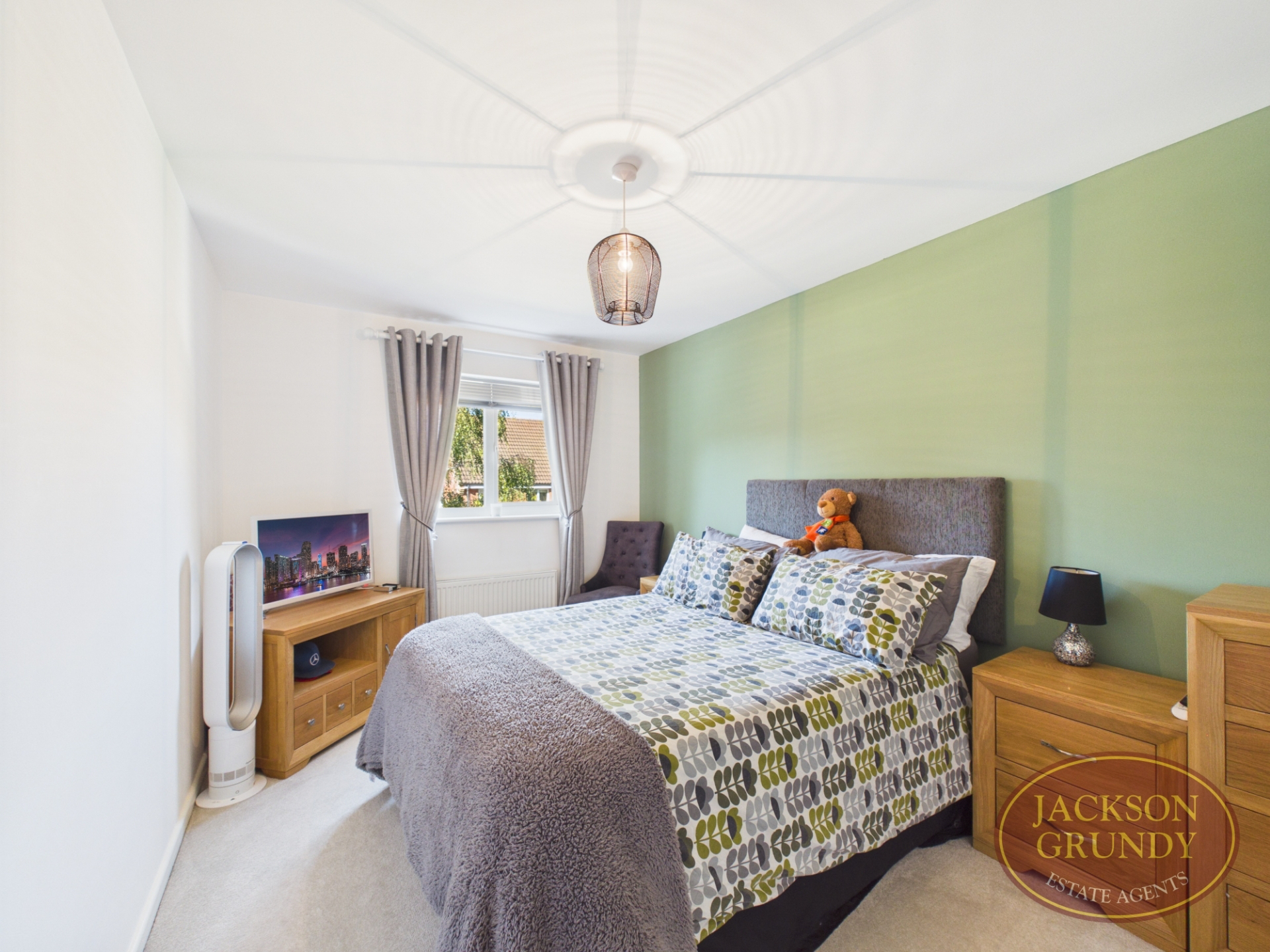 Woodlands, Grange Park, NN4 5FX, photo 12