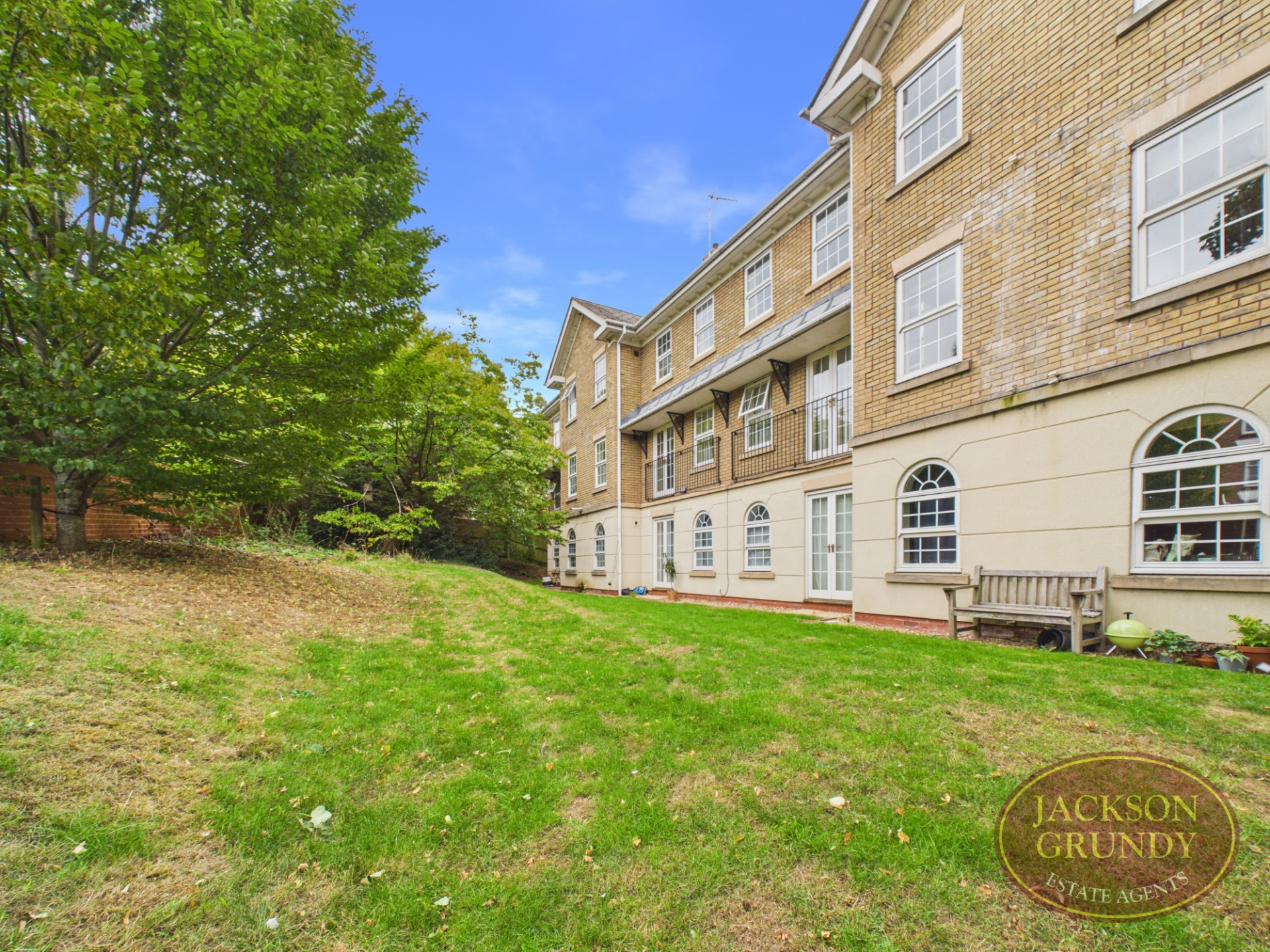 Scholars Court, Derngate, NN1 1ES, photo 12