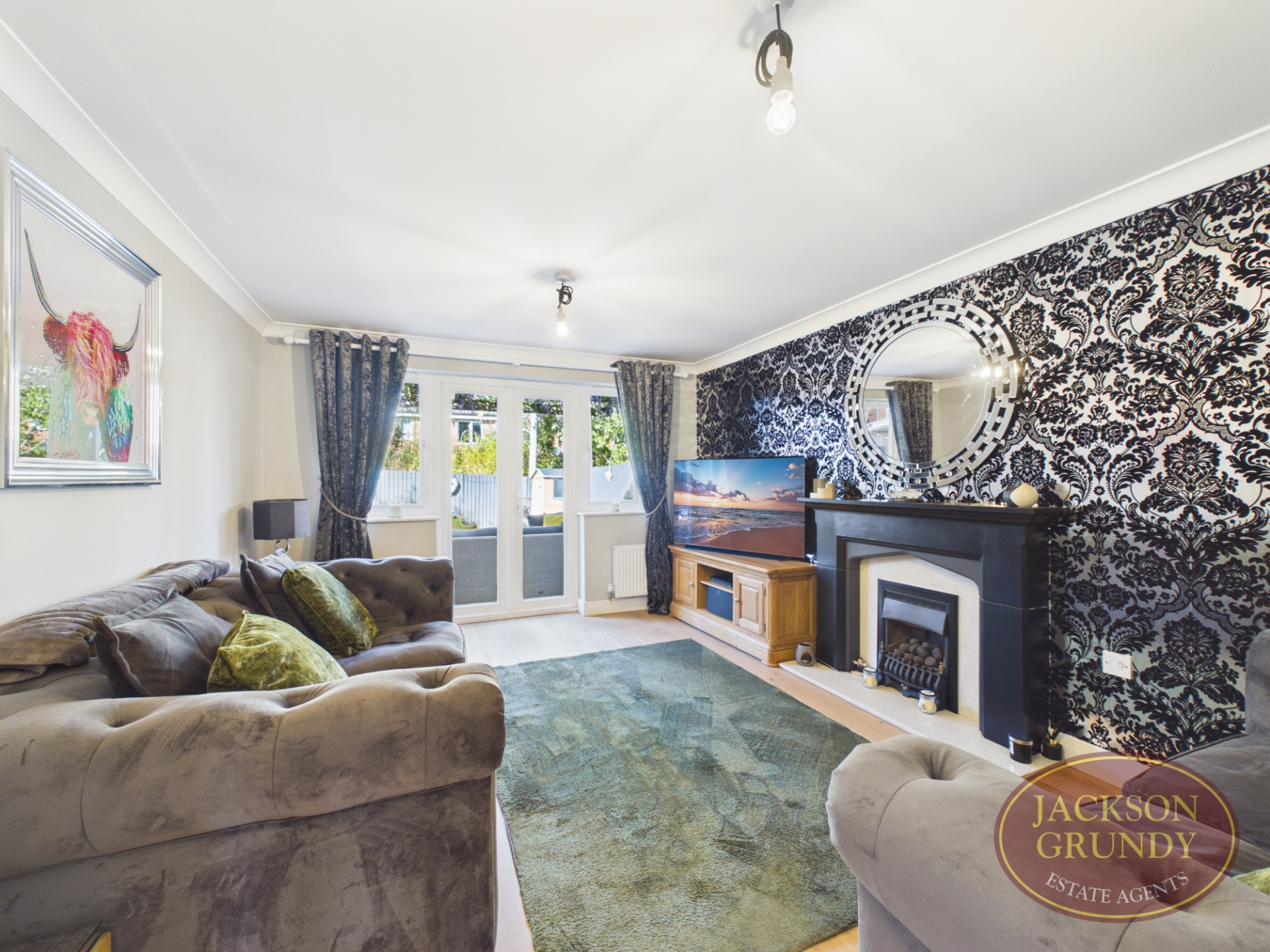 Woodlands, Grange Park, NN4 5FX, photo 2
