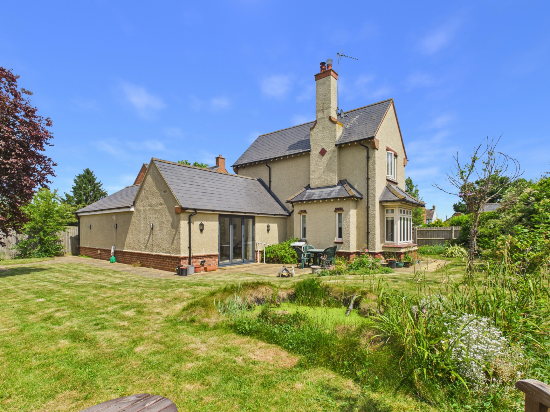 Ballaster Gardens, Kislingbury, NN7 4GH