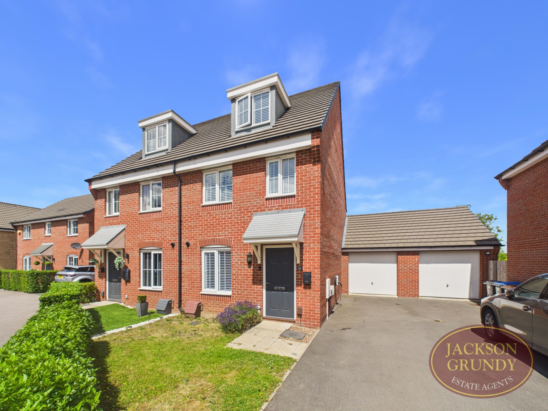 Mayfly Road, Pineham, NN4 9EQ