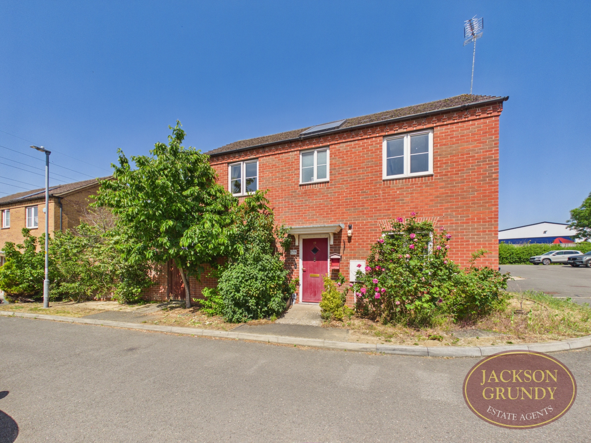Whitley Close, Irthlingborough, NN9 5GN