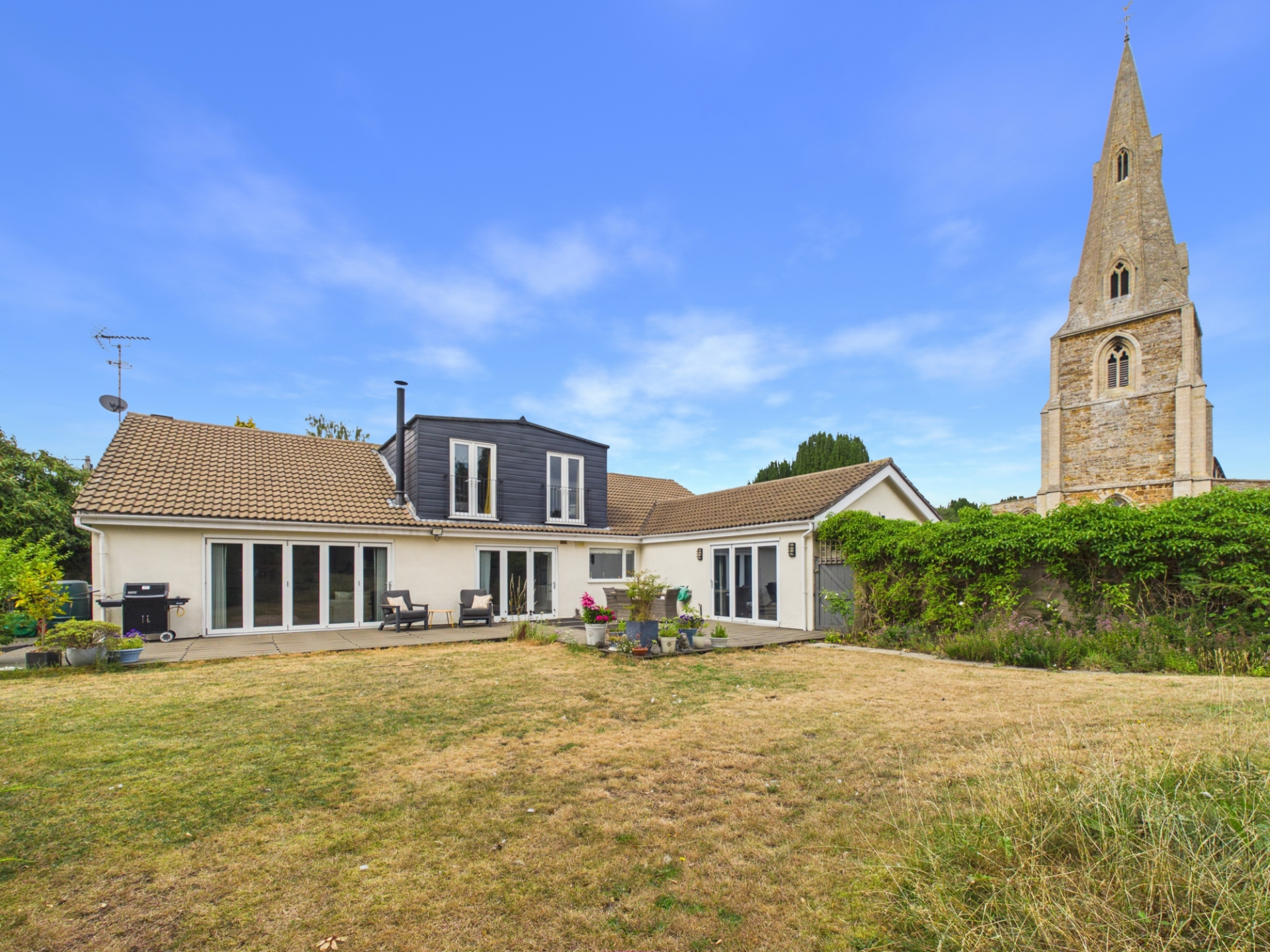 Church Lane, Walgrave, NN6 9QH