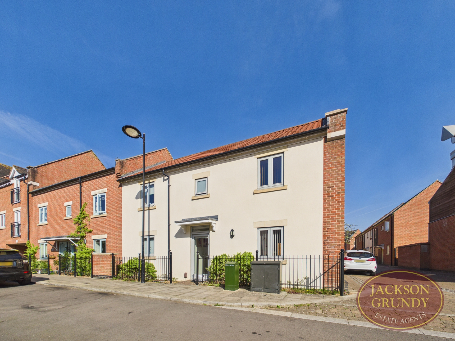 Mill Pond Drive, Upton, NN5 4EW