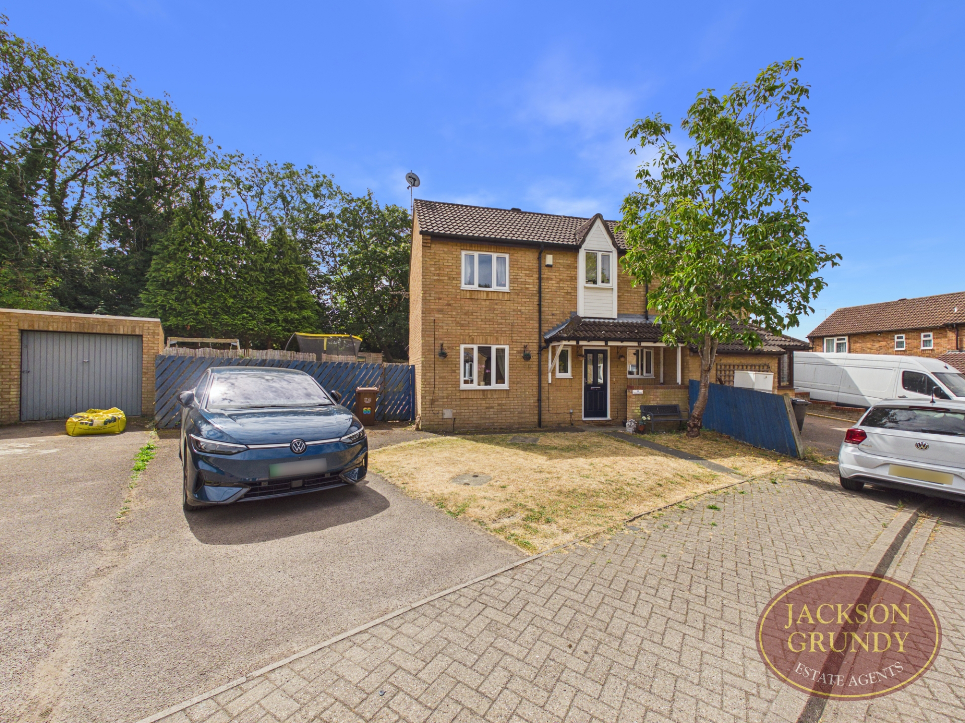 Osmund Drive, Goldings, NN3 8XB