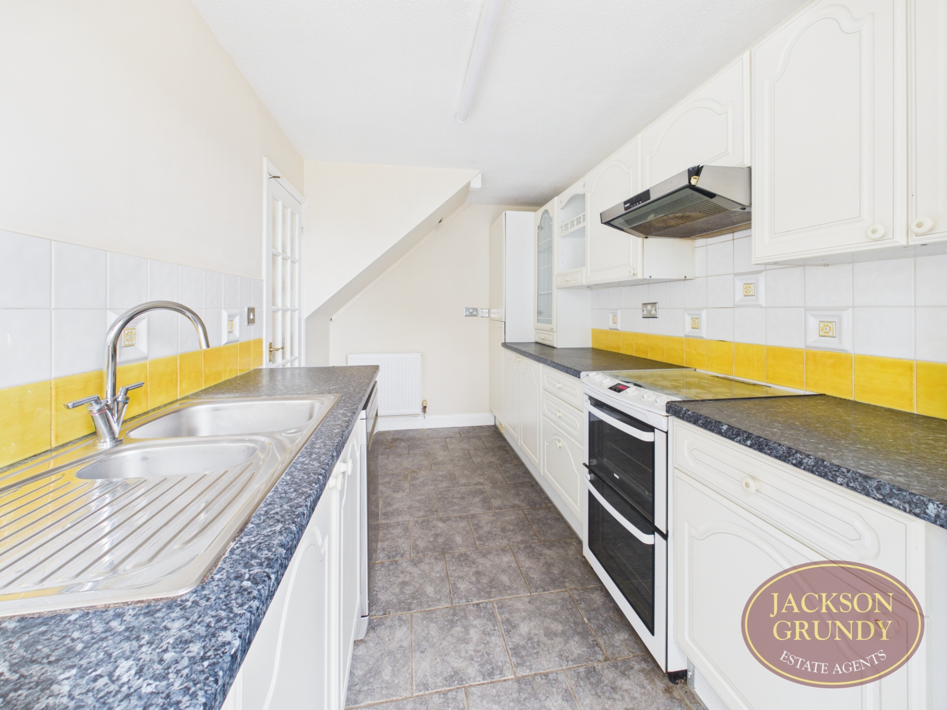 St. Anthonys Close, Daventry, NN11 4UF, photo 10