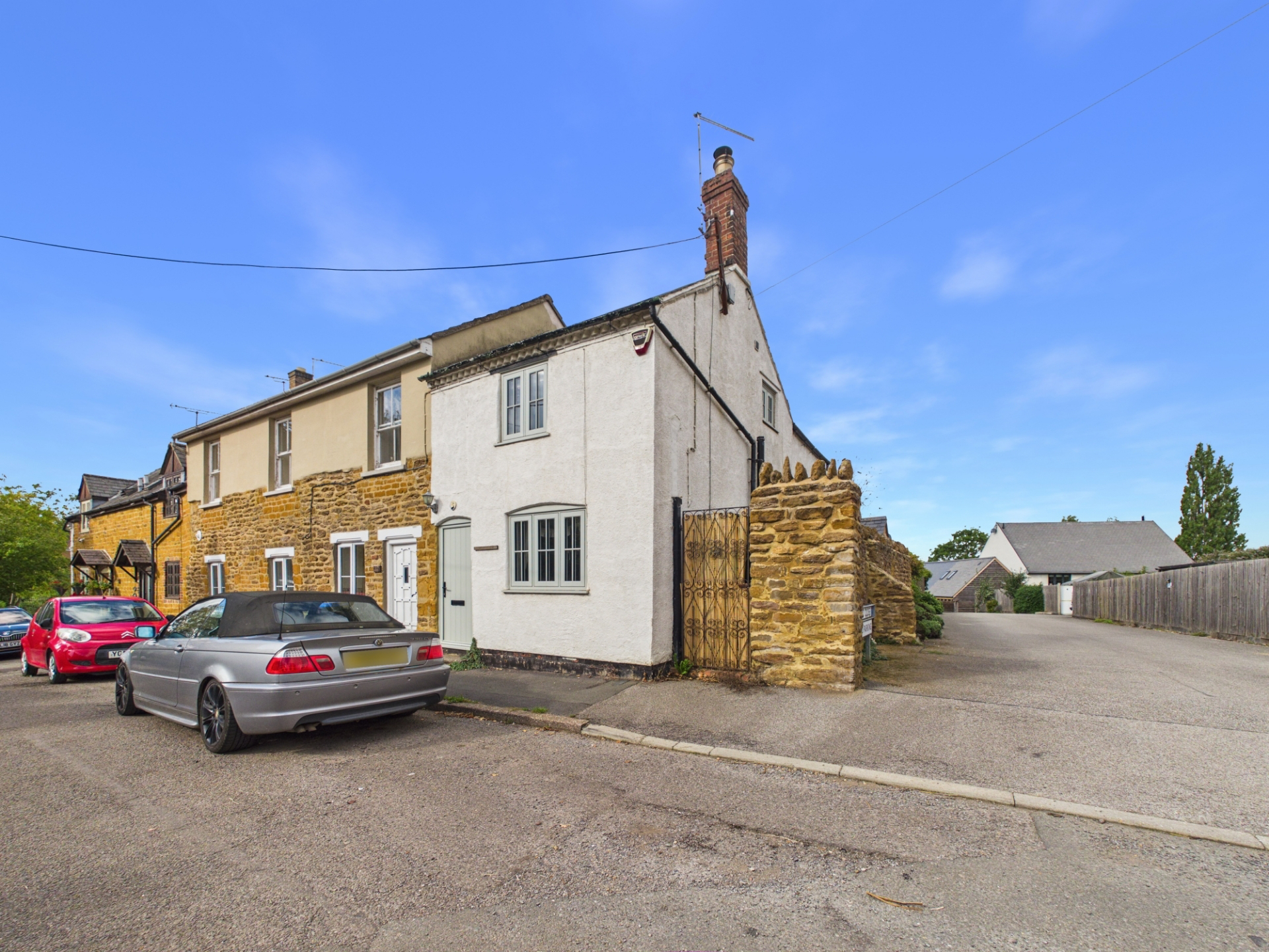 Harbidges Lane, Long Buckby, NN6 7QL