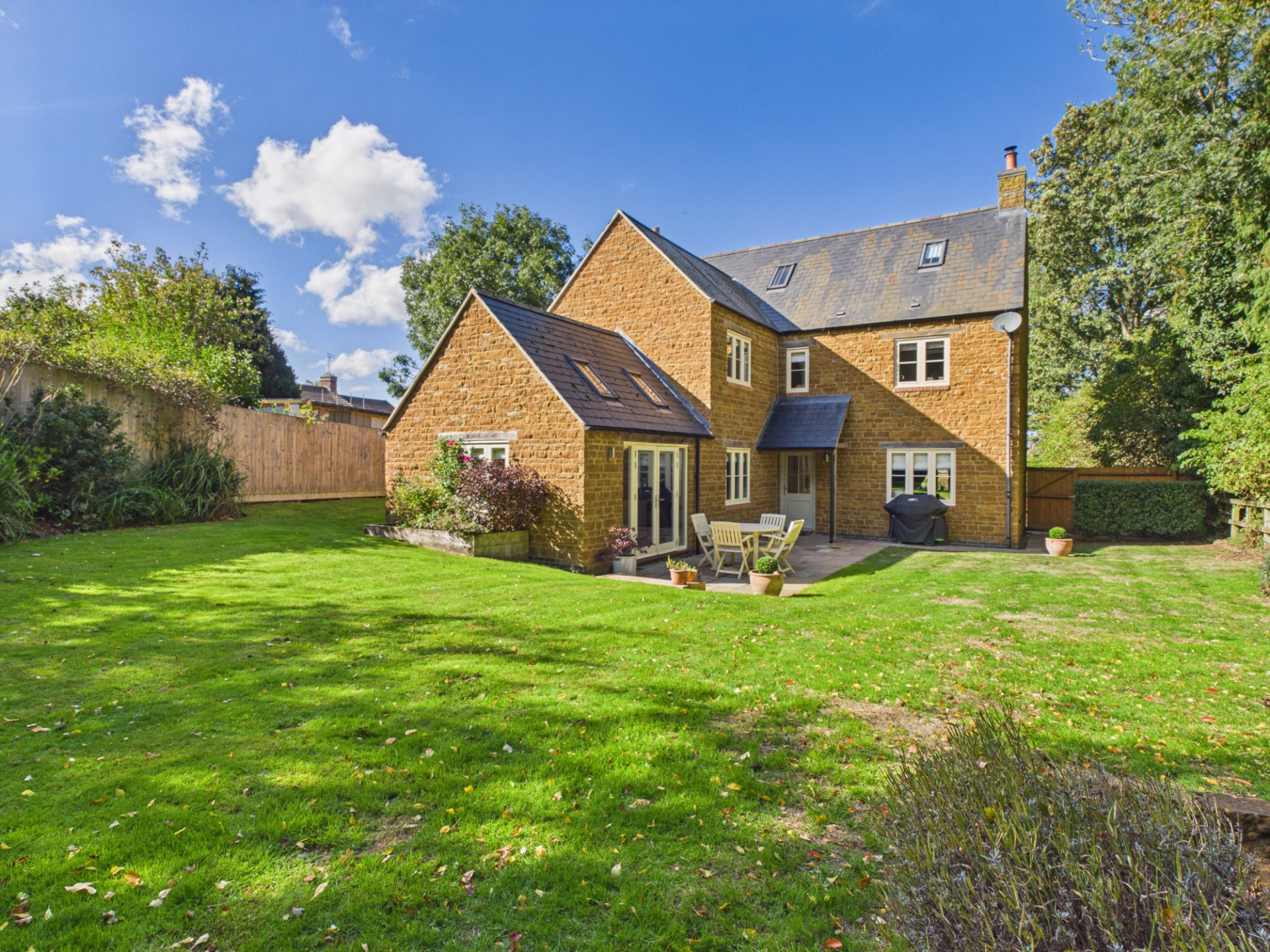 Harbidges Lane, Long Buckby, NN6 7QL, photo 15