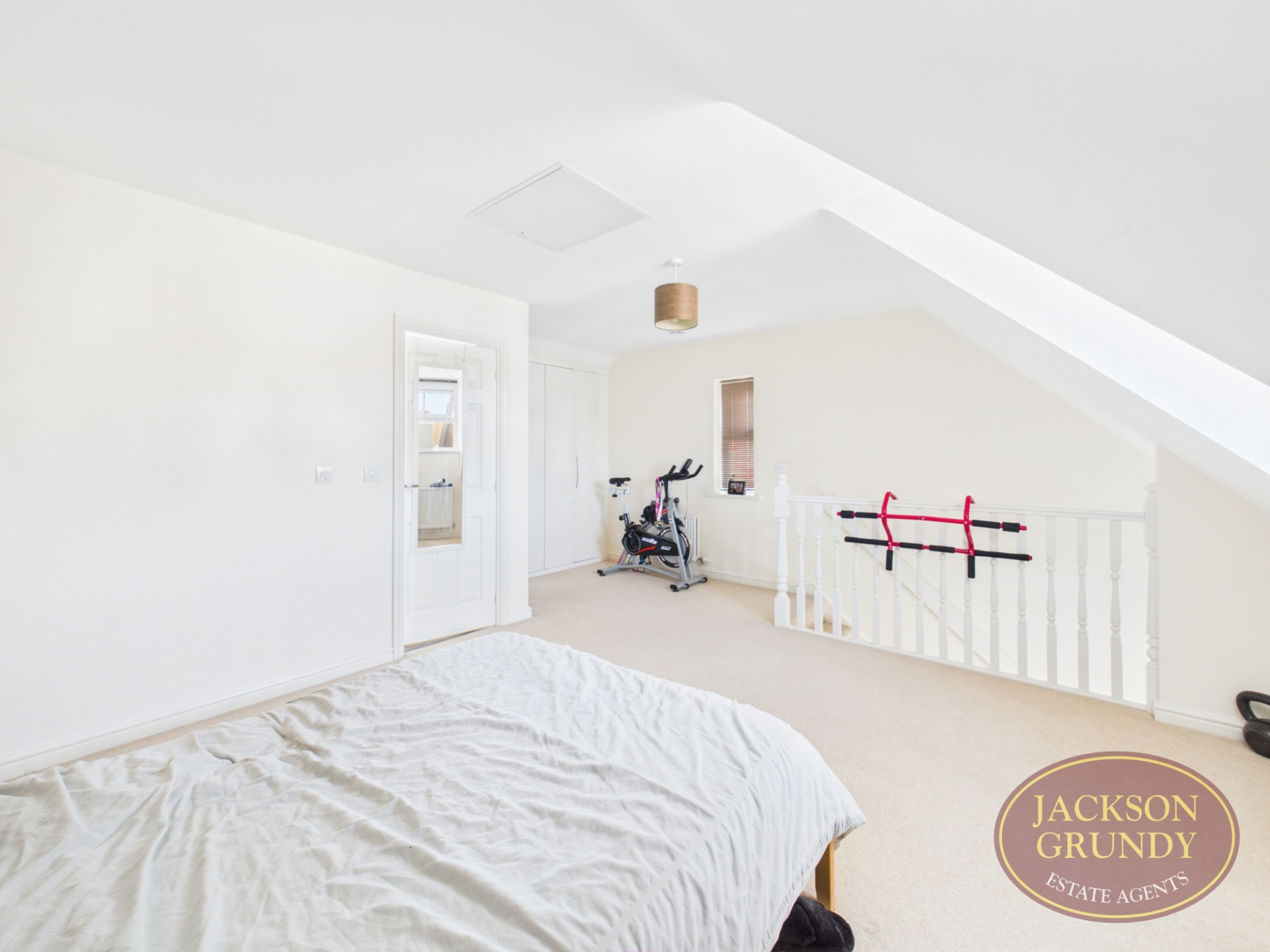 Farnborough Drive, Daventry, NN11 8AL, photo 18