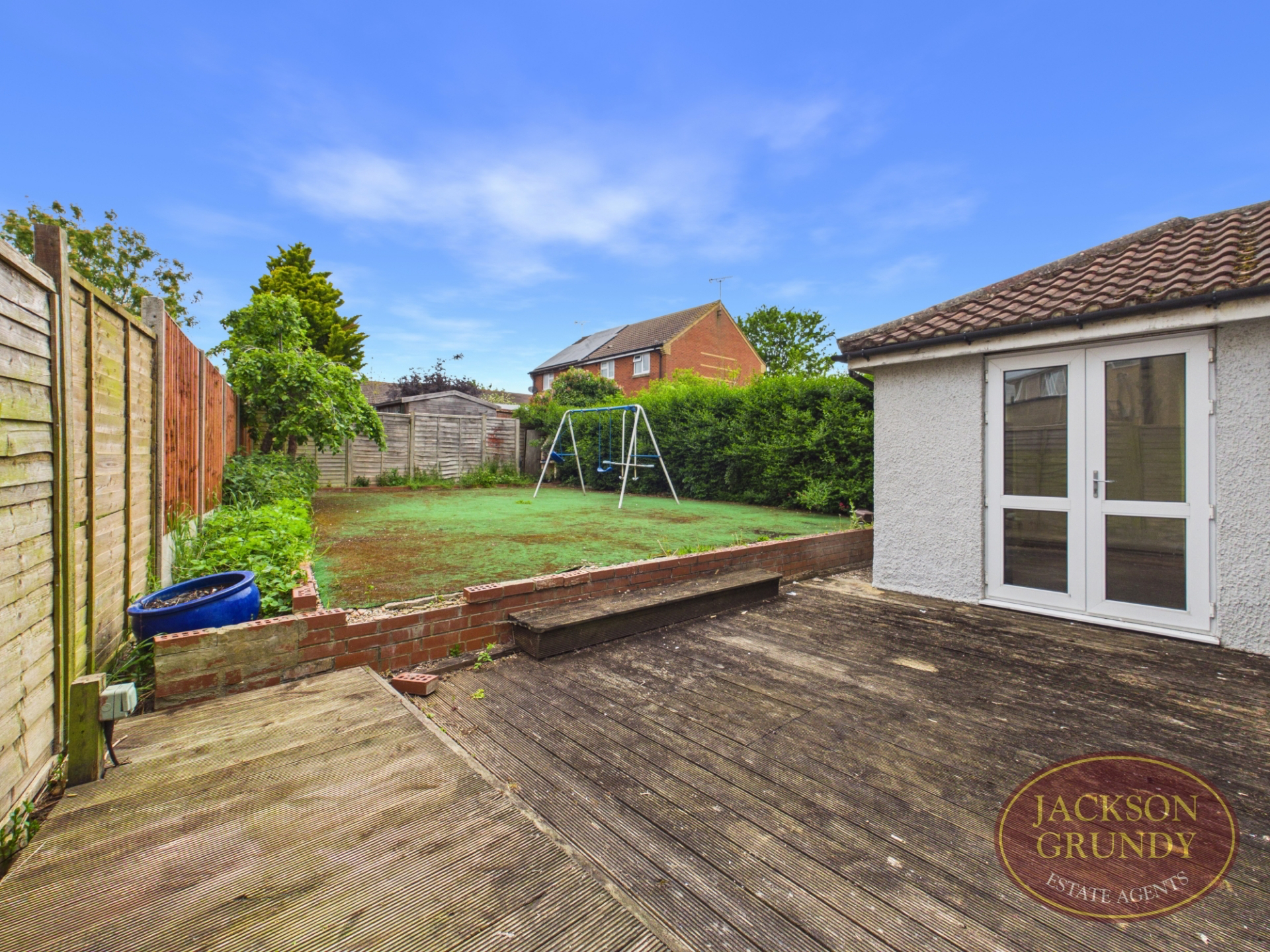 Wordsworth Road, The Headlands, NN11 9BE, photo 18