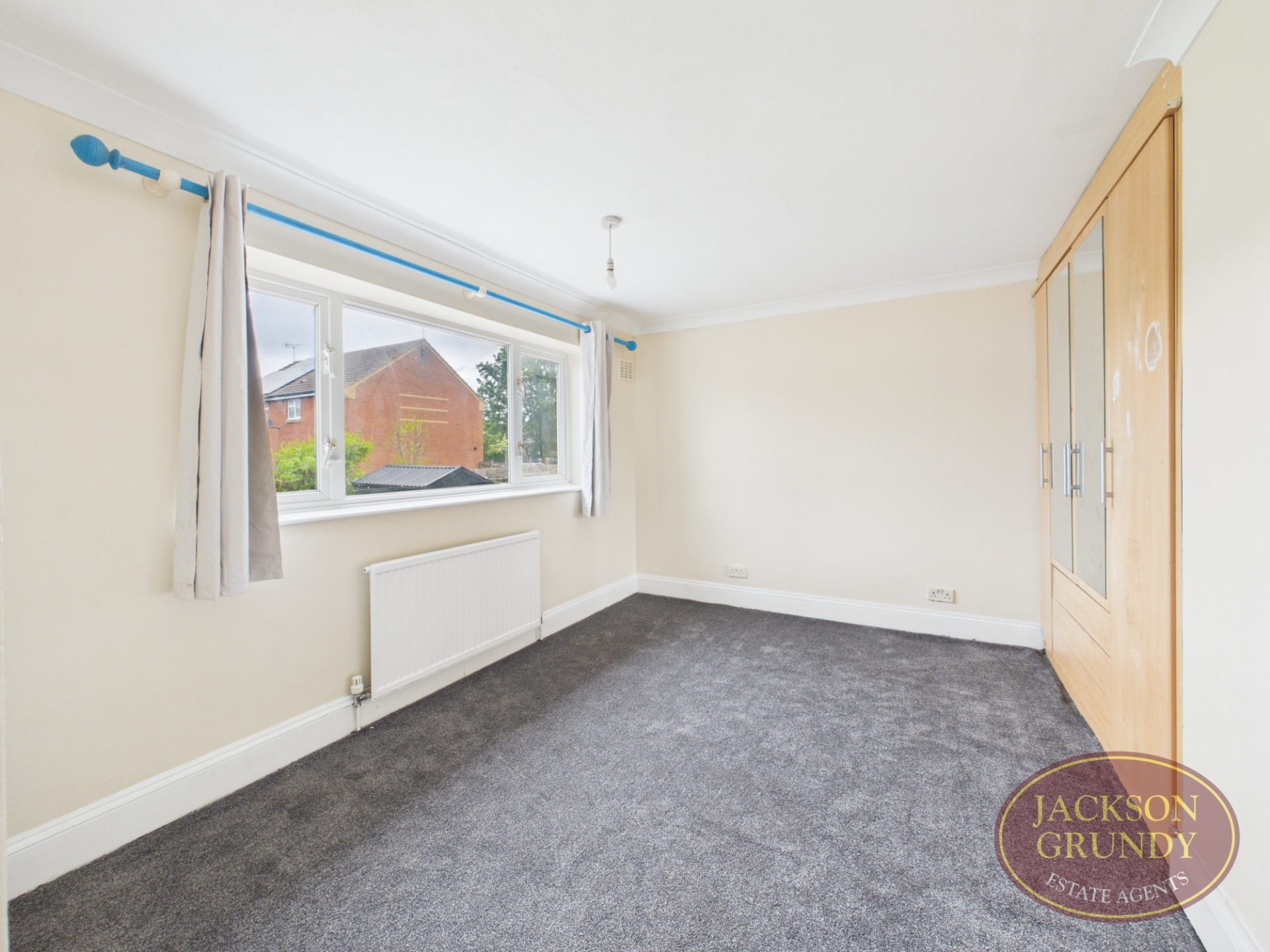 Wordsworth Road, The Headlands, NN11 9BE, photo 13