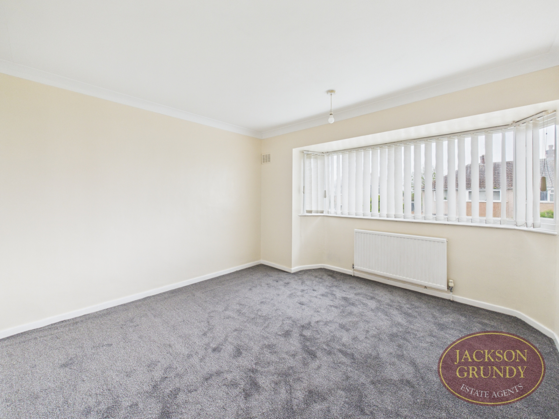 Wordsworth Road, The Headlands, NN11 9BE, photo 10