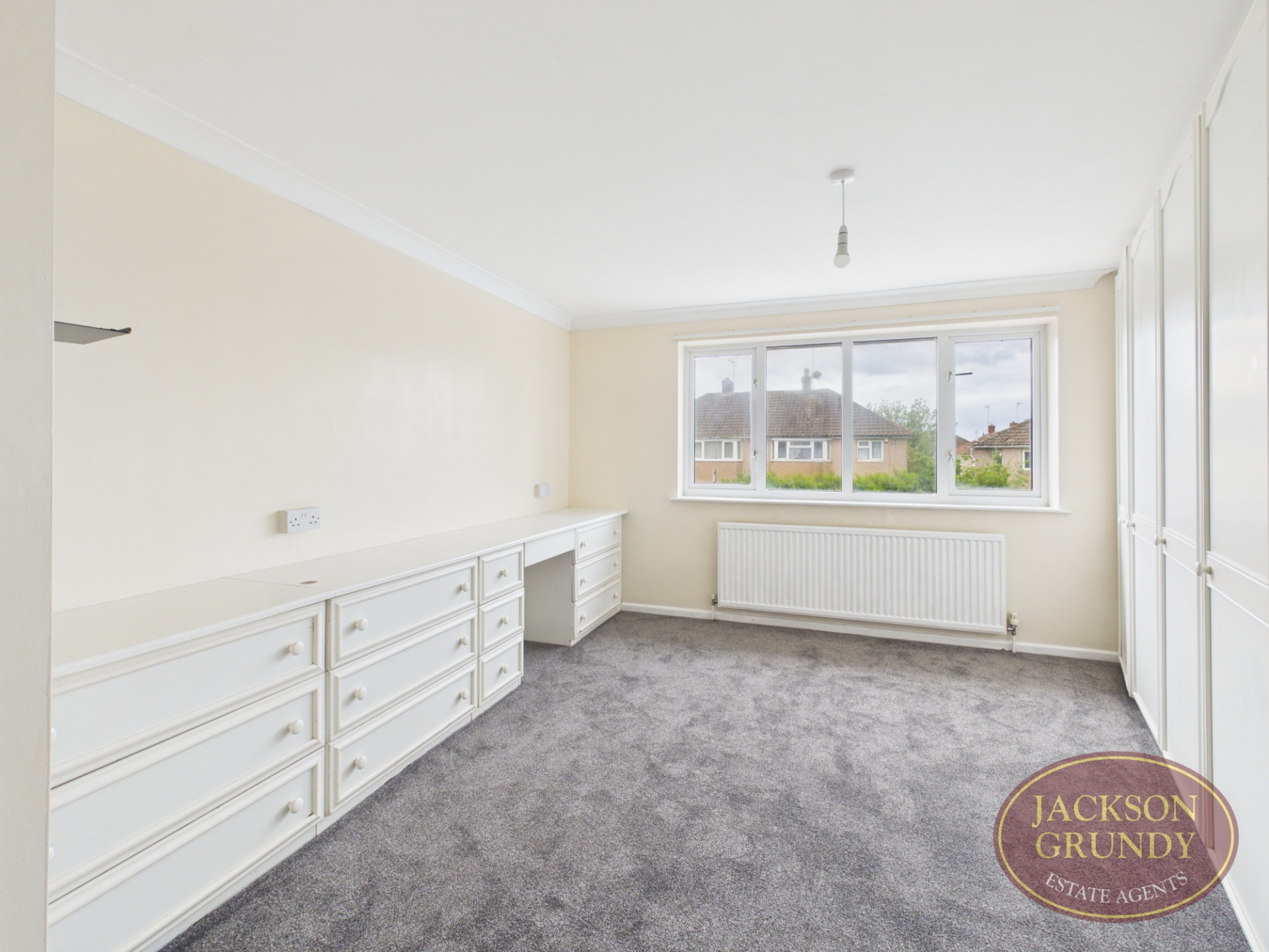 Wordsworth Road, The Headlands, NN11 9BE, photo 16