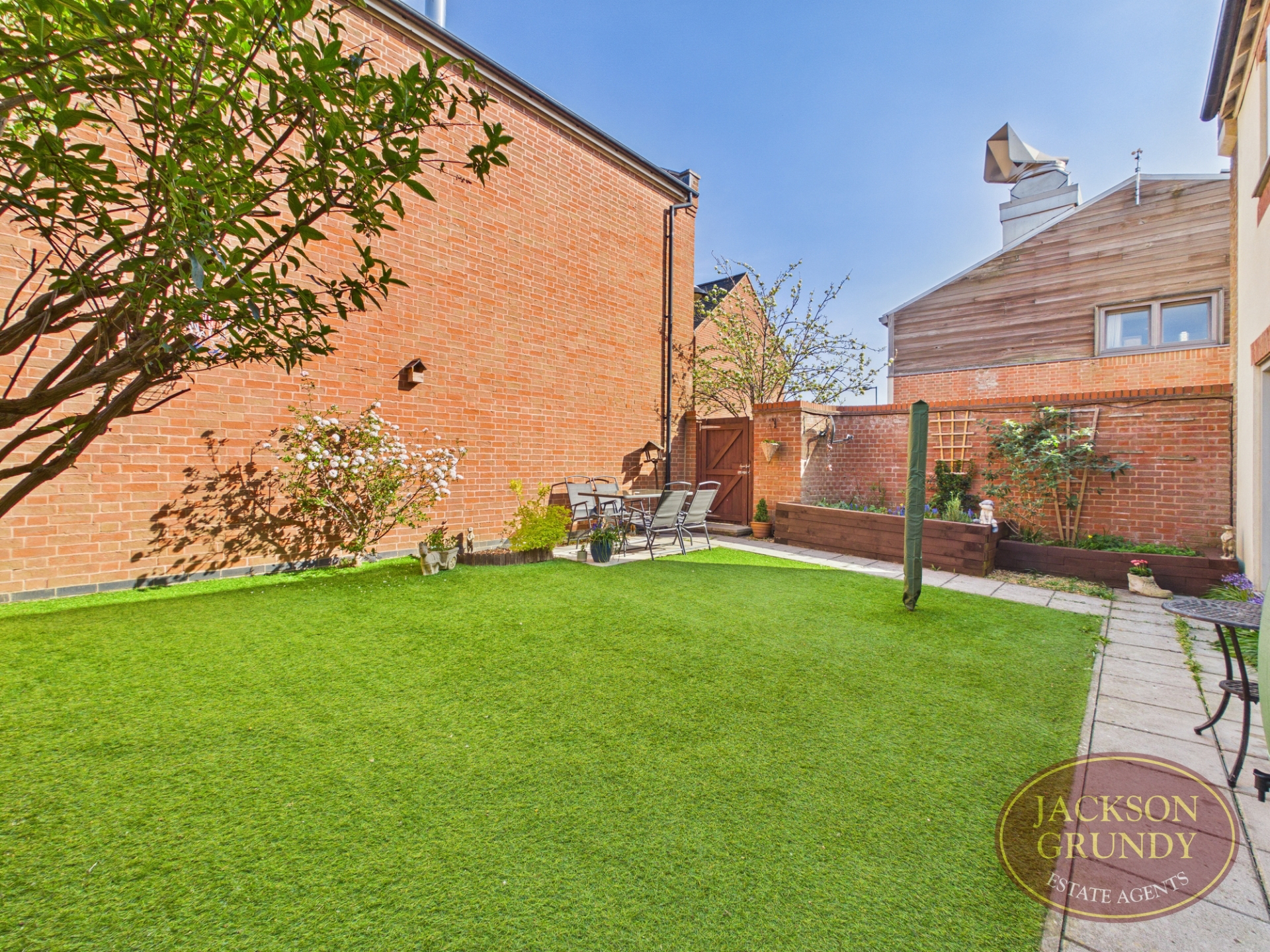 Mill Pond Drive, Upton, NN5 4EW, photo 4
