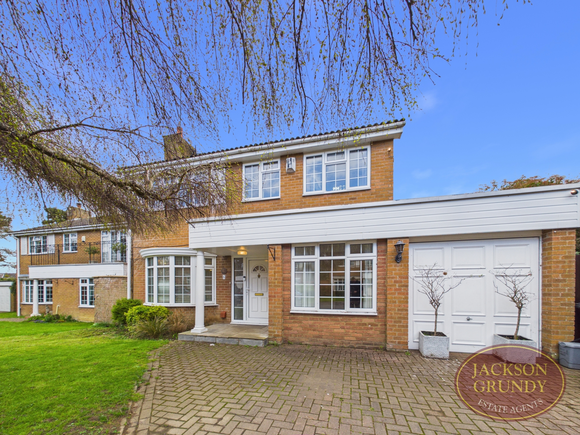 Hall Close, Kislingbury, NN7 4BQ