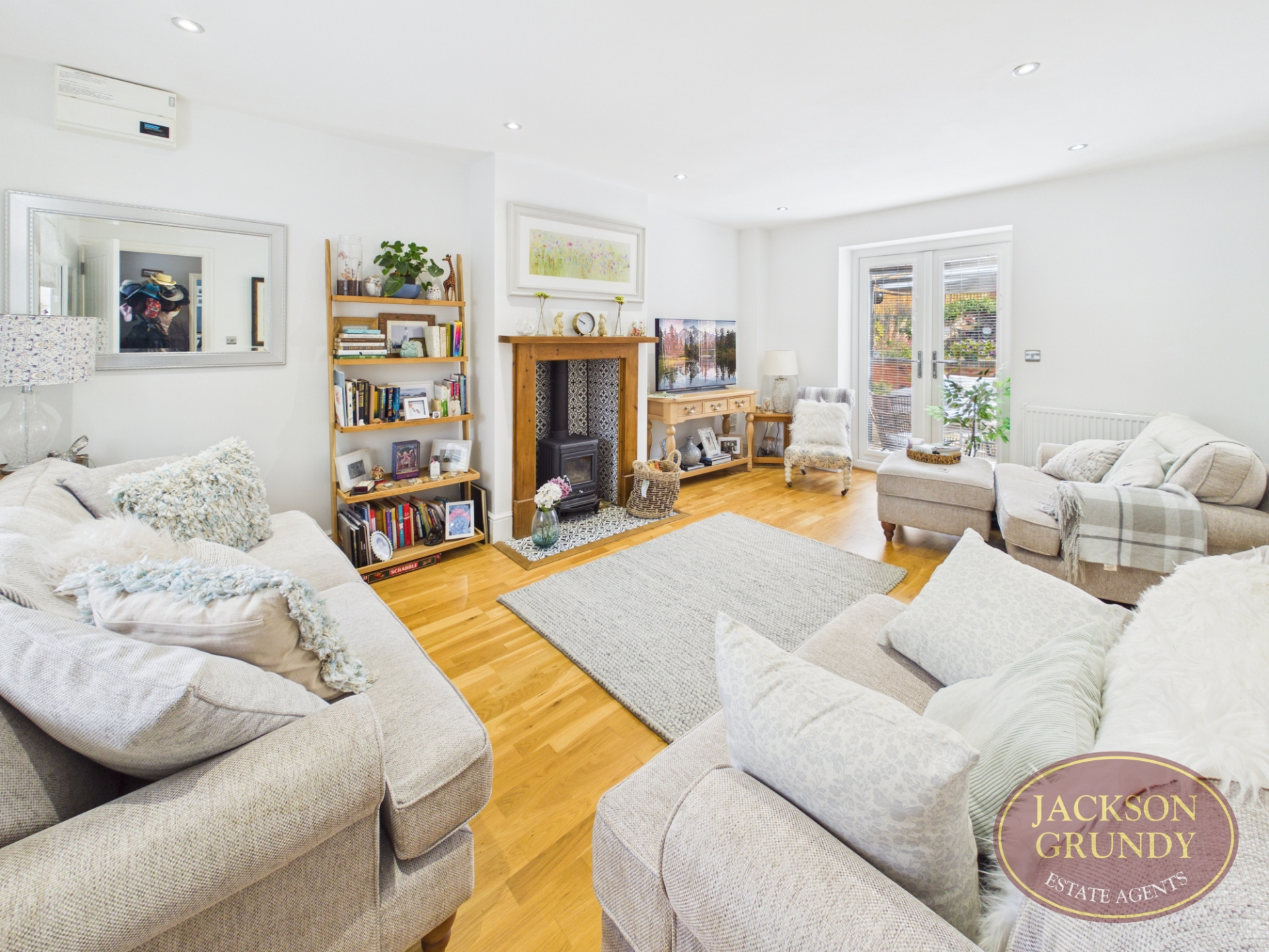 Holmleigh Close, Duston, NN5 6JE, photo 2