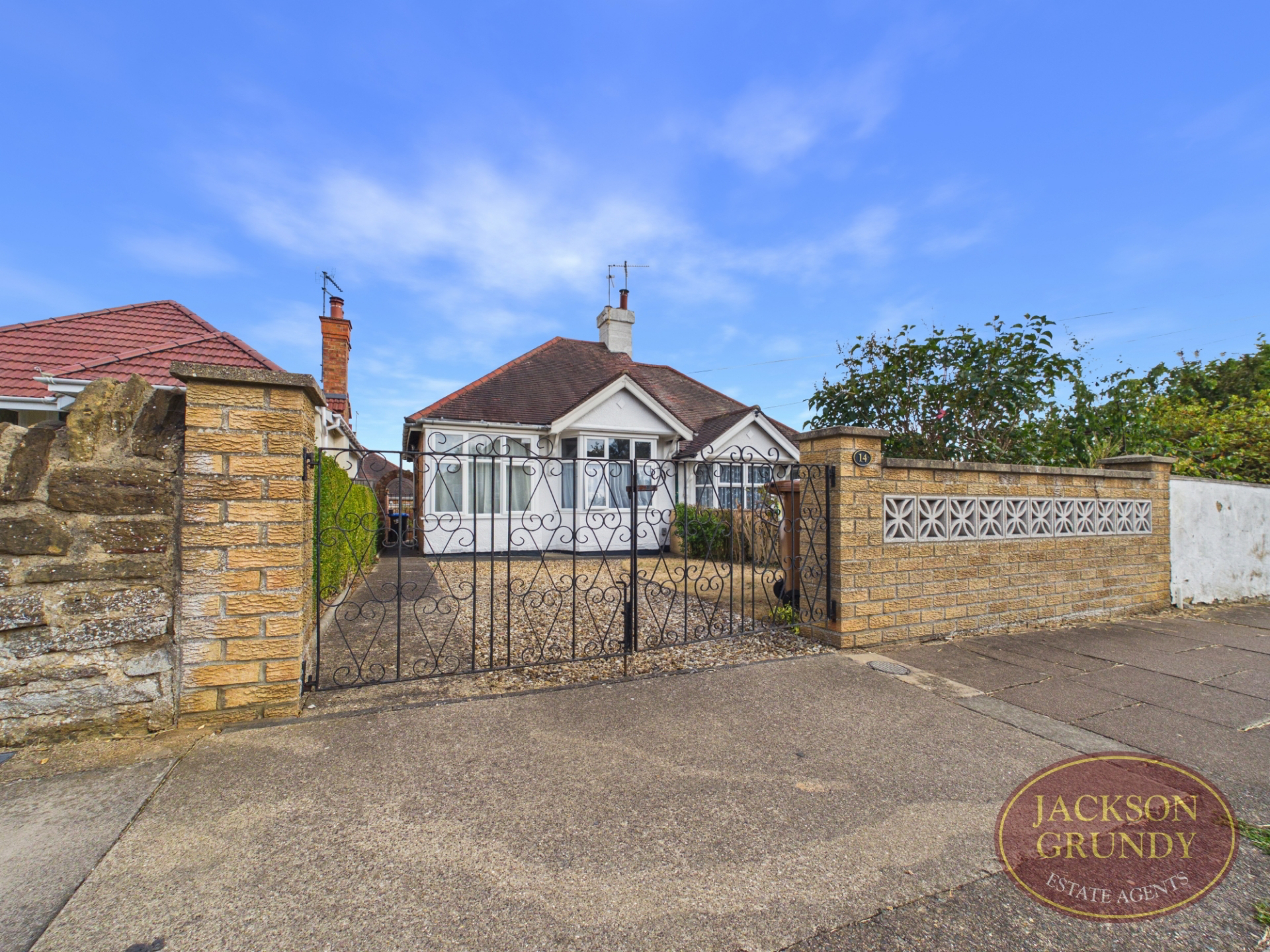 Ellesmere Avenue, Duston, NN5 5NW, photo 2