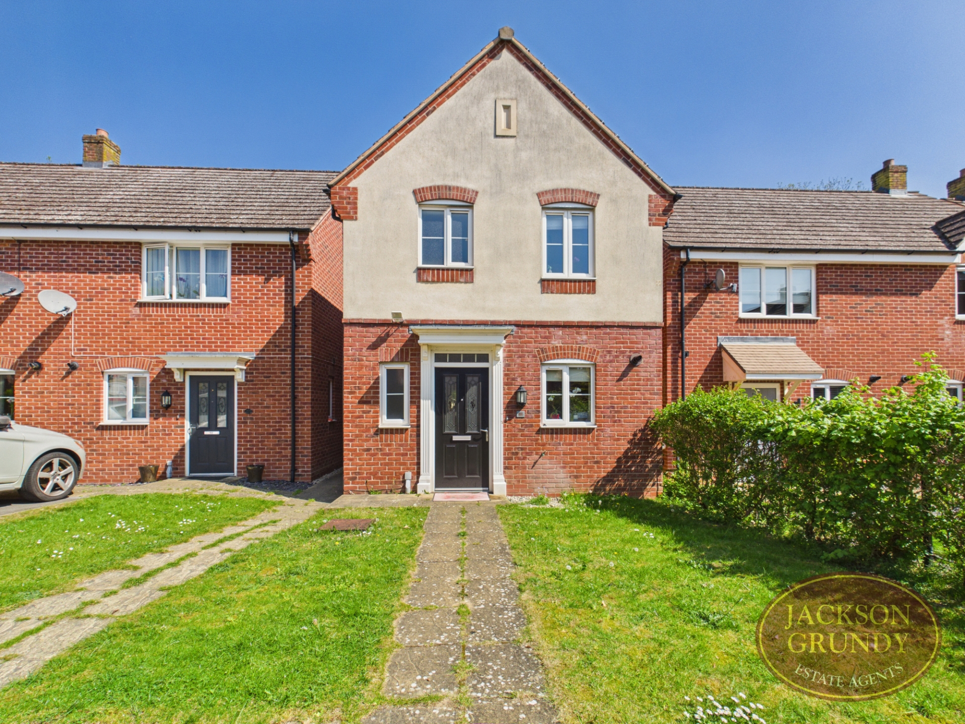 Dennetts Close, Daventry, NN11 9AE