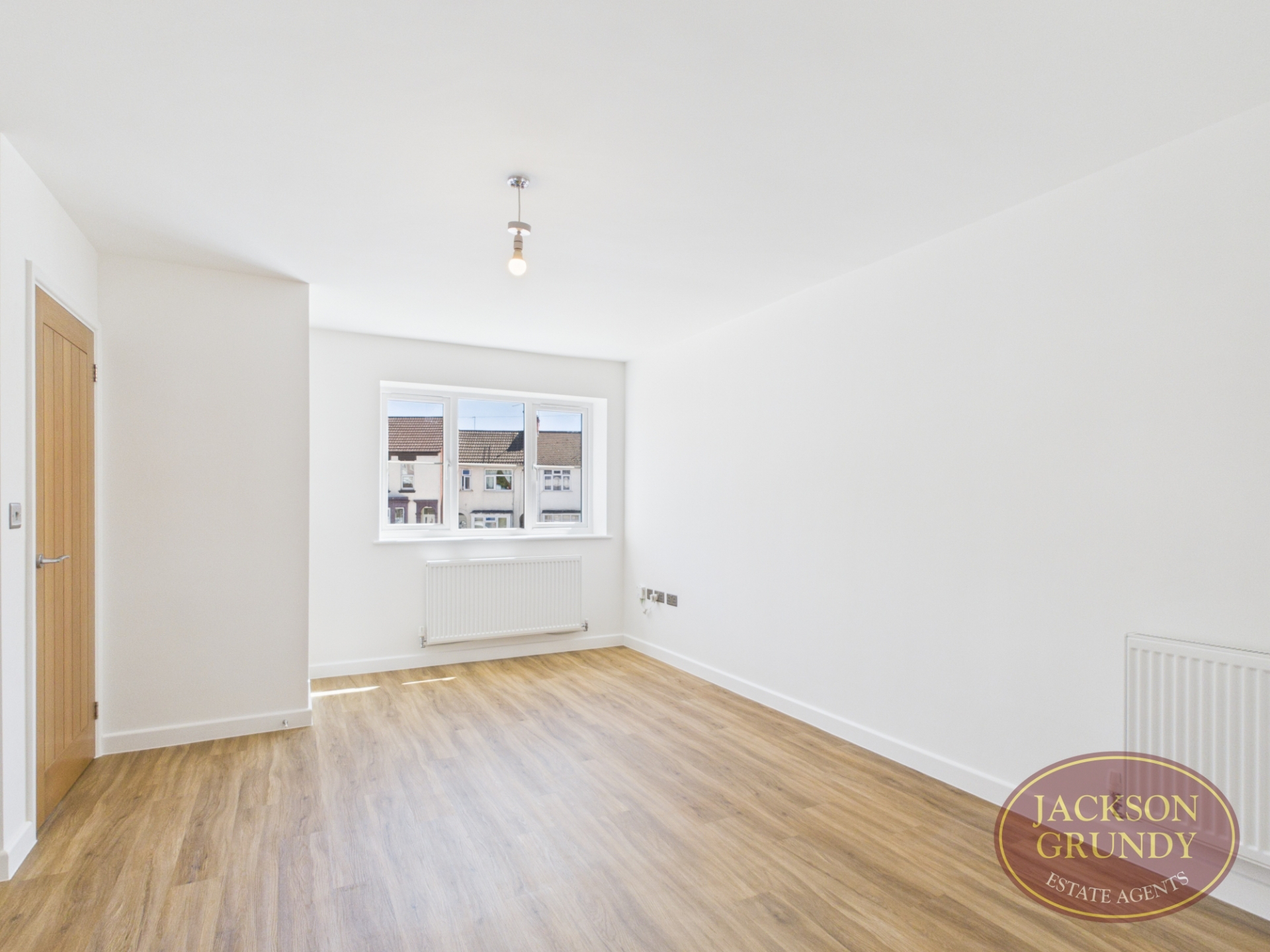 Balmoral Road, Queens Park, NN2 6JY, photo 2