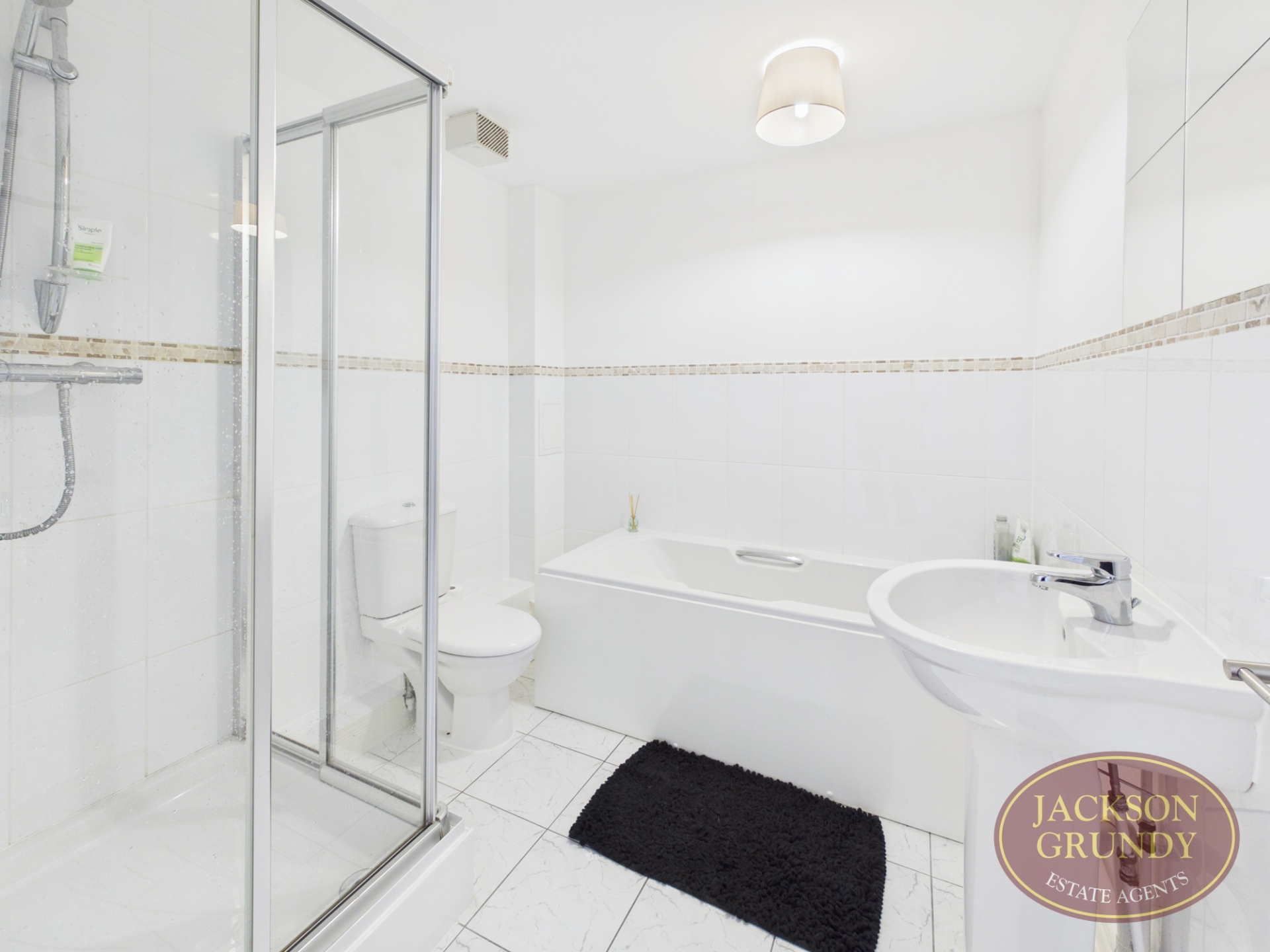 Ashby Wood Drive, Upton, NN5 4DQ, photo 5
