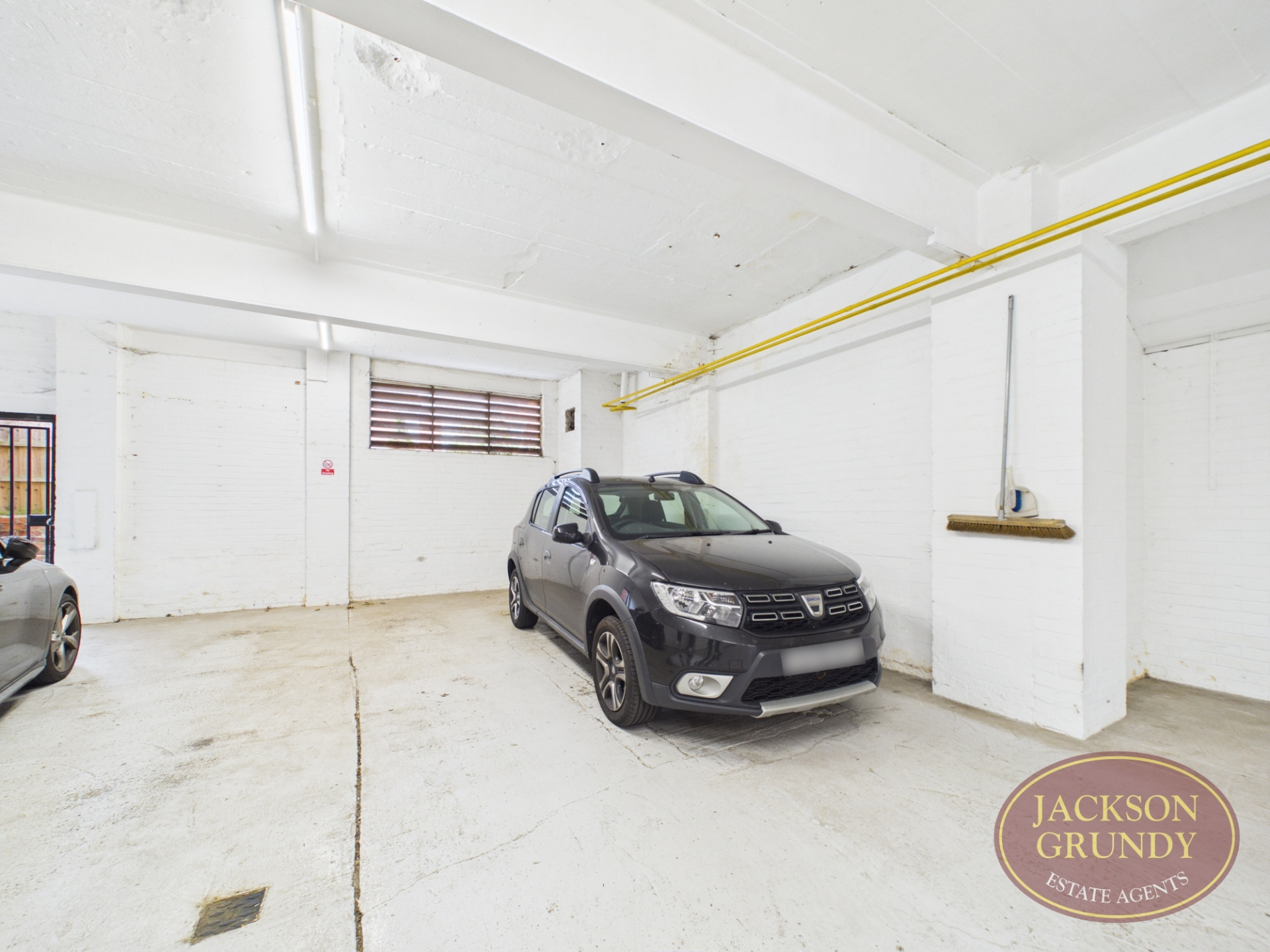 Roe Road, Abington, NN1 4PH, photo 16