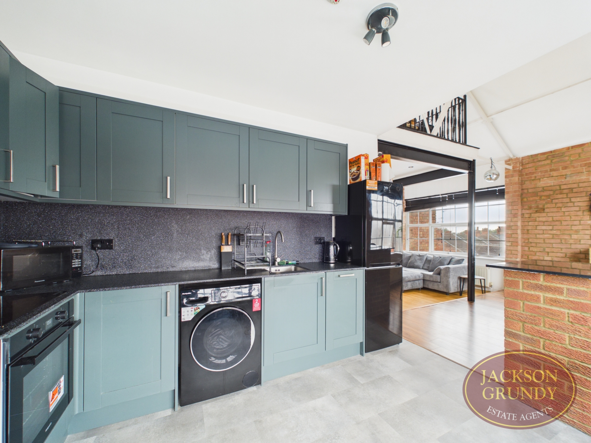 Roe Road, Abington, NN1 4PH, photo 4